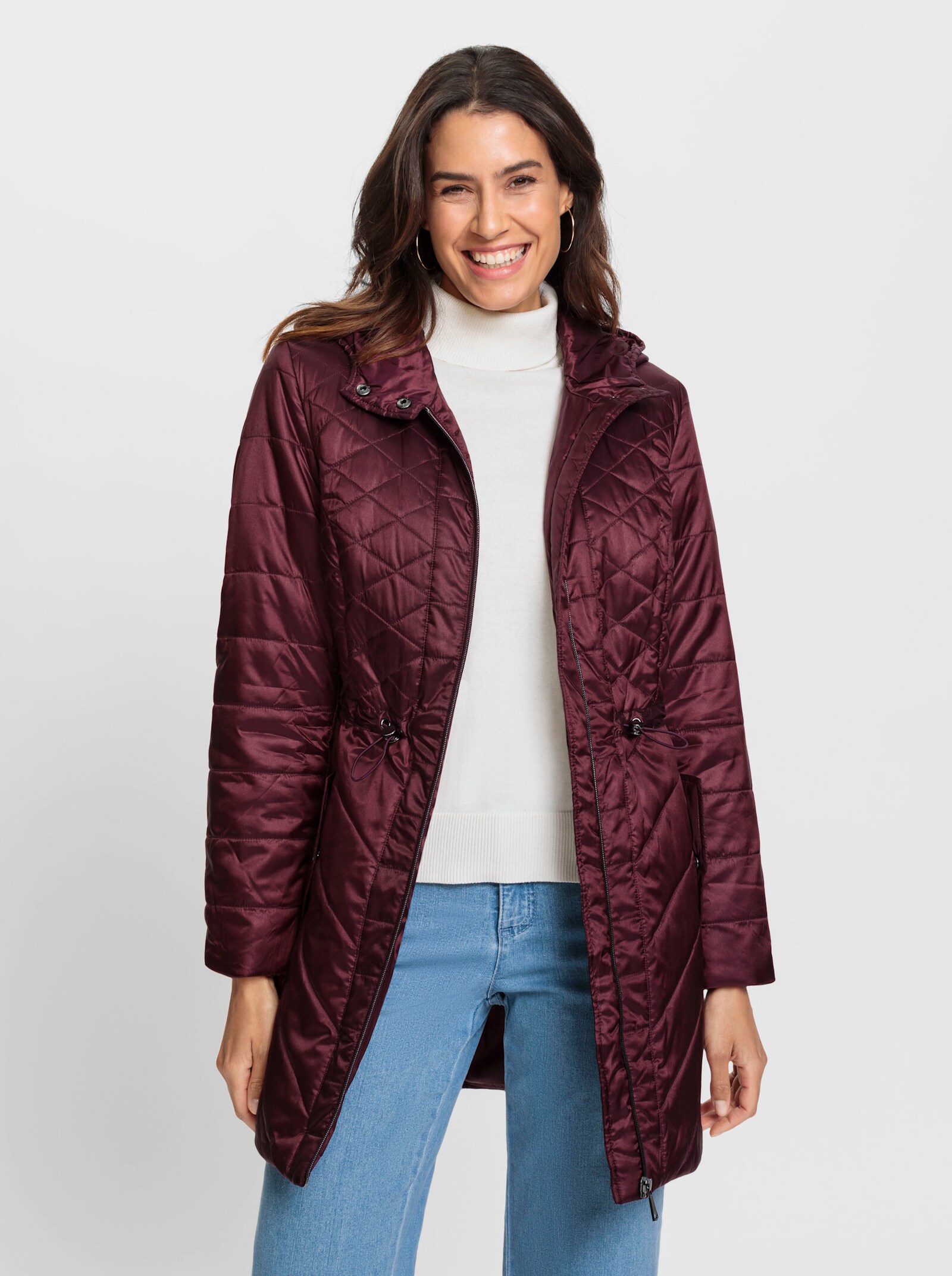 Jack met capuchon en glanzend oppervlak - bordeaux