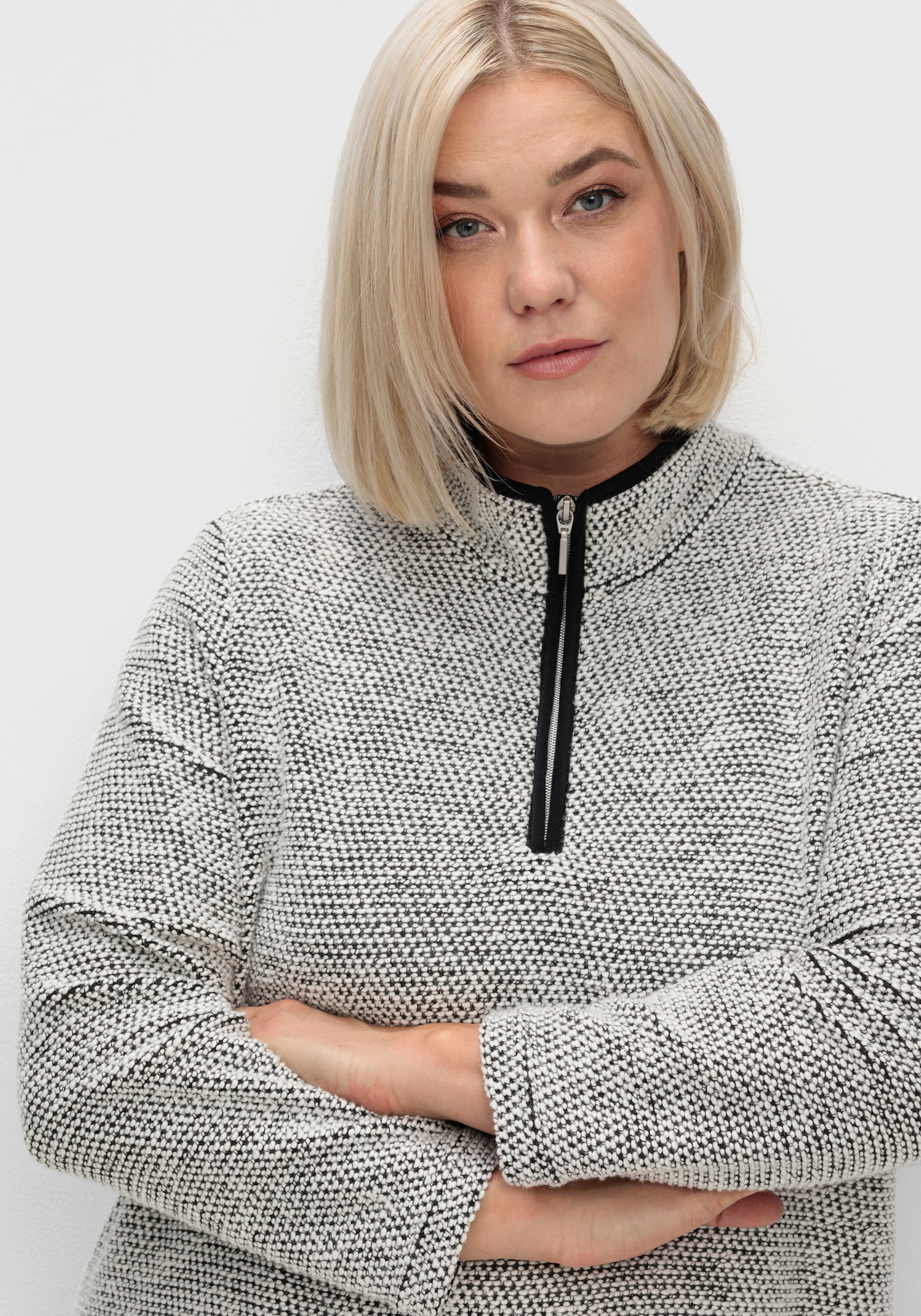 Langarmshirt in Bouclé-Qualität - ecru-schwarz-gemustert