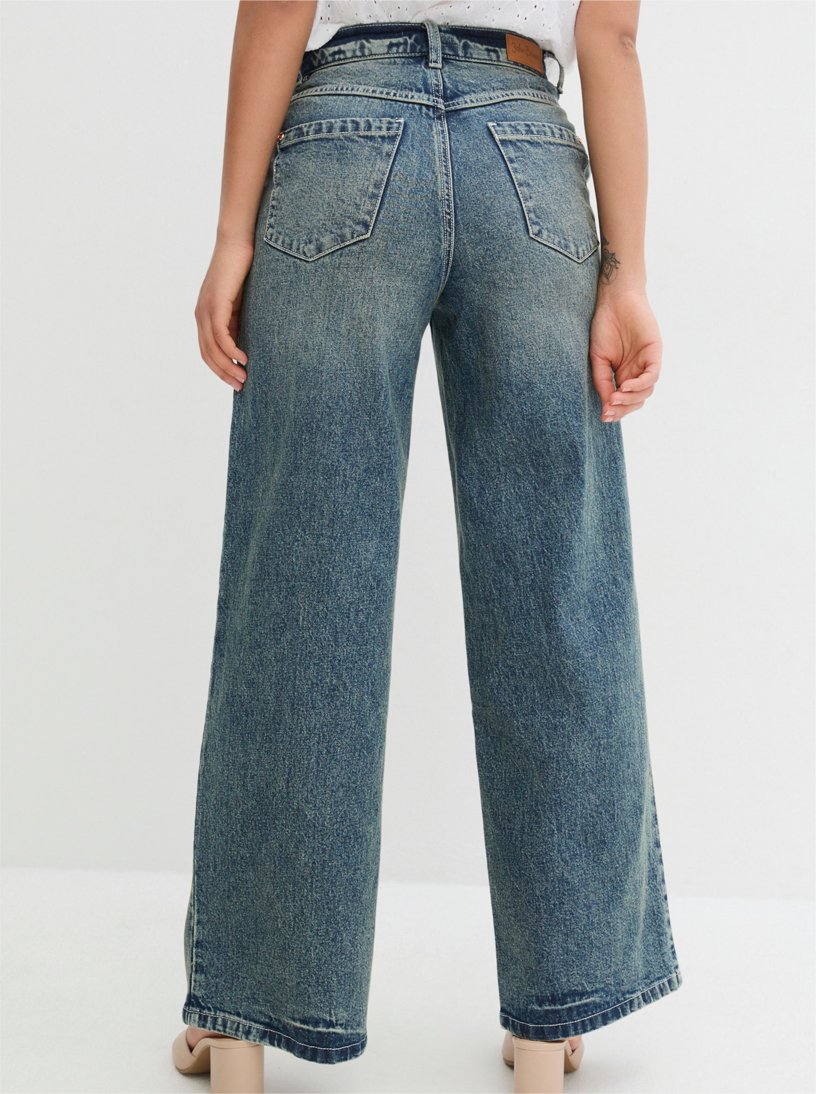 High-waist-Jeans mit weitem Bein - blue-stone-washed