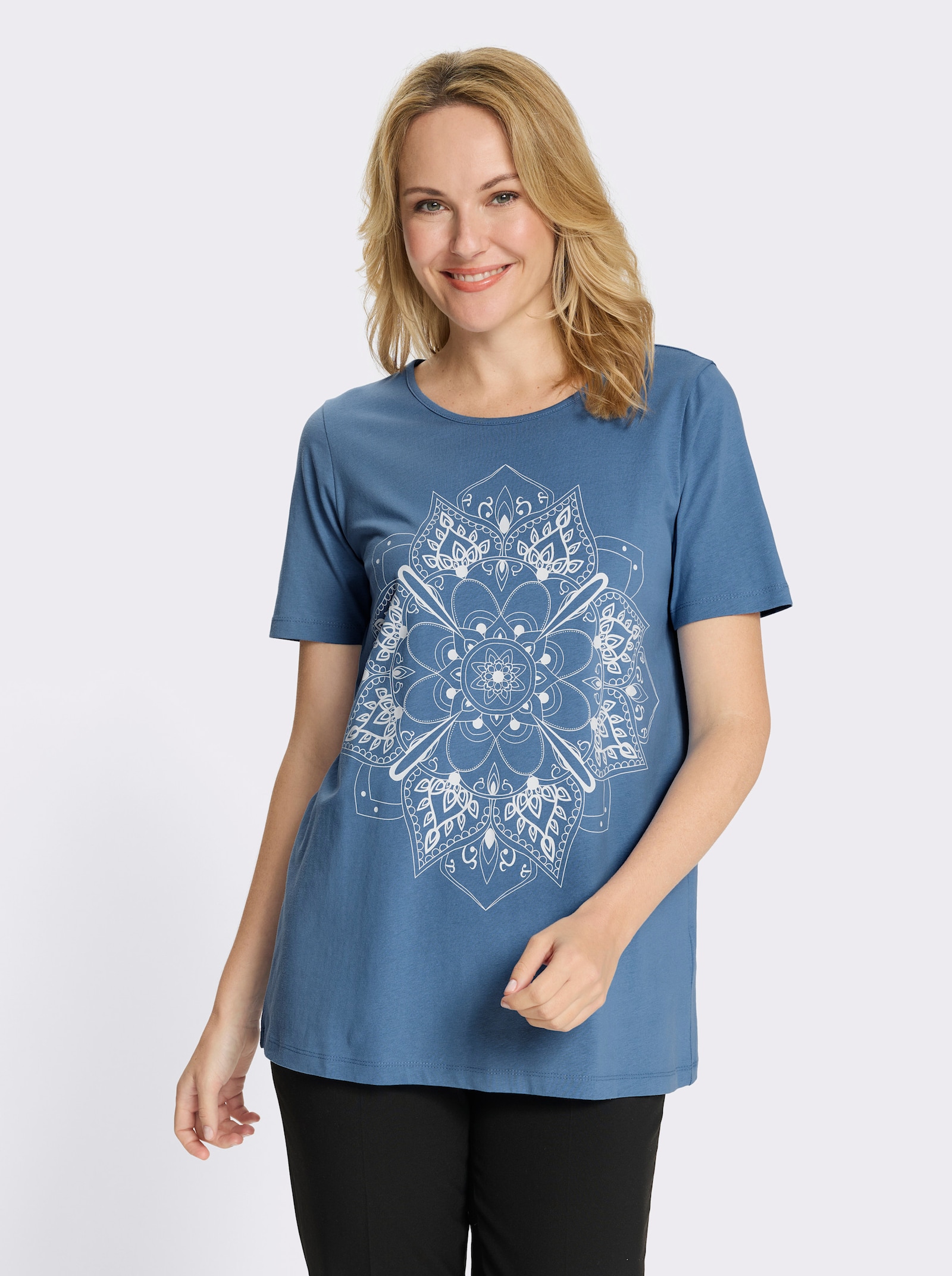 Longshirt mit Mandala-Motiv - mittelblau-weiß