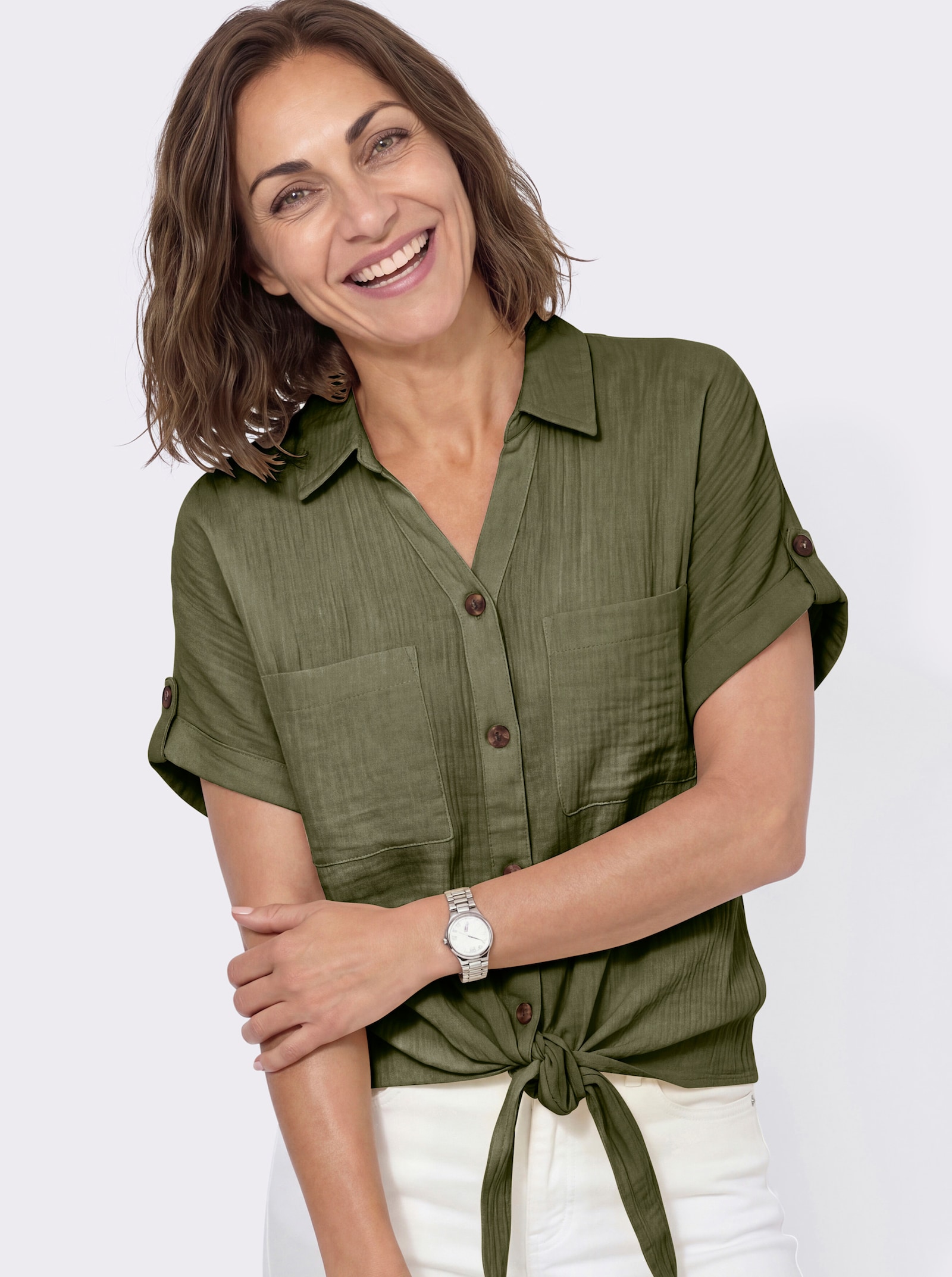 Baumwollbluse mit zipfligem Saum zum Knoten - oliv
