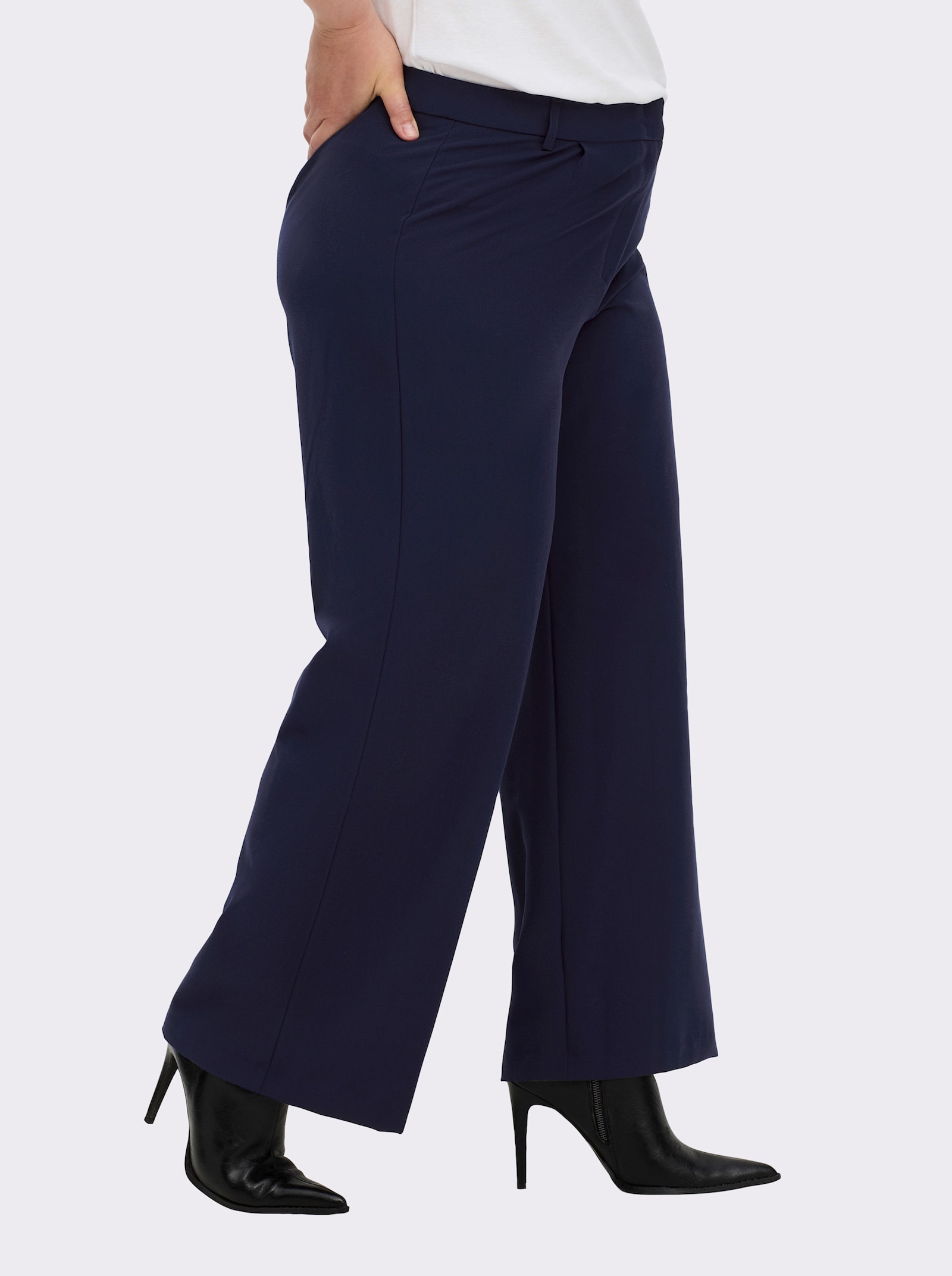 Bügelfaltenhose mit weiten Beinen - marine
