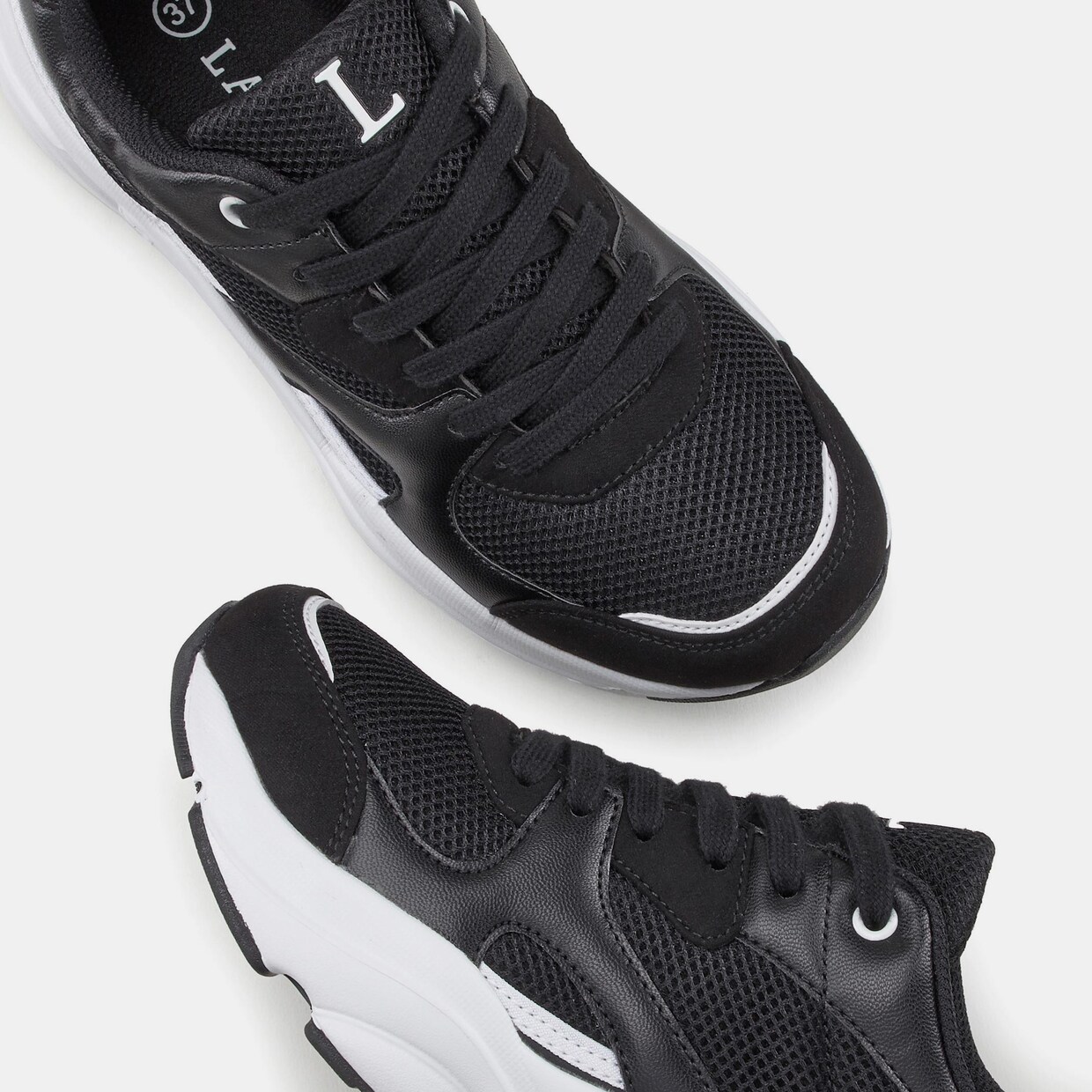 LASCANA Sneaker - zwart/wit