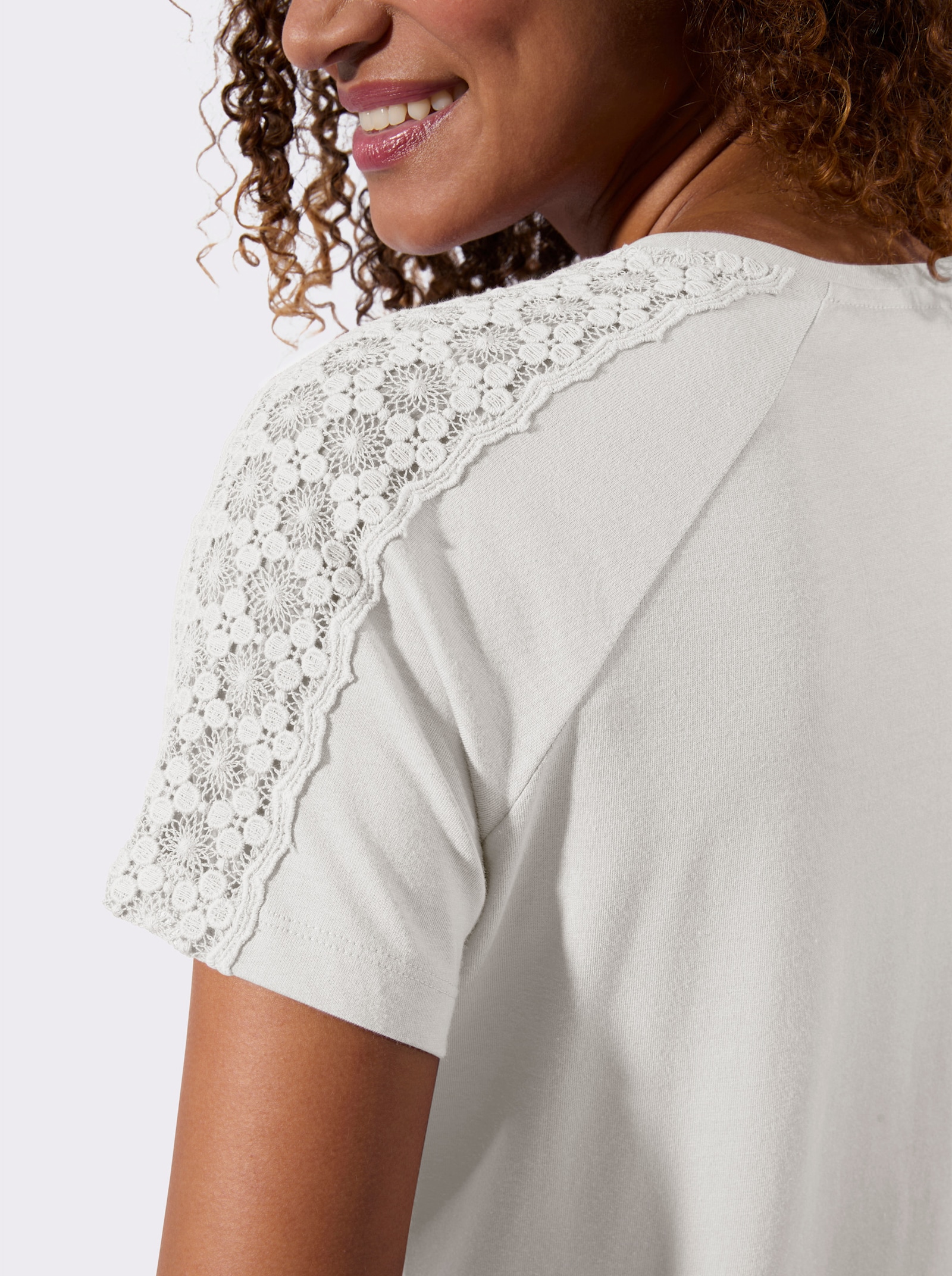 Shirt mit Spitzeneinsätzen - ecru