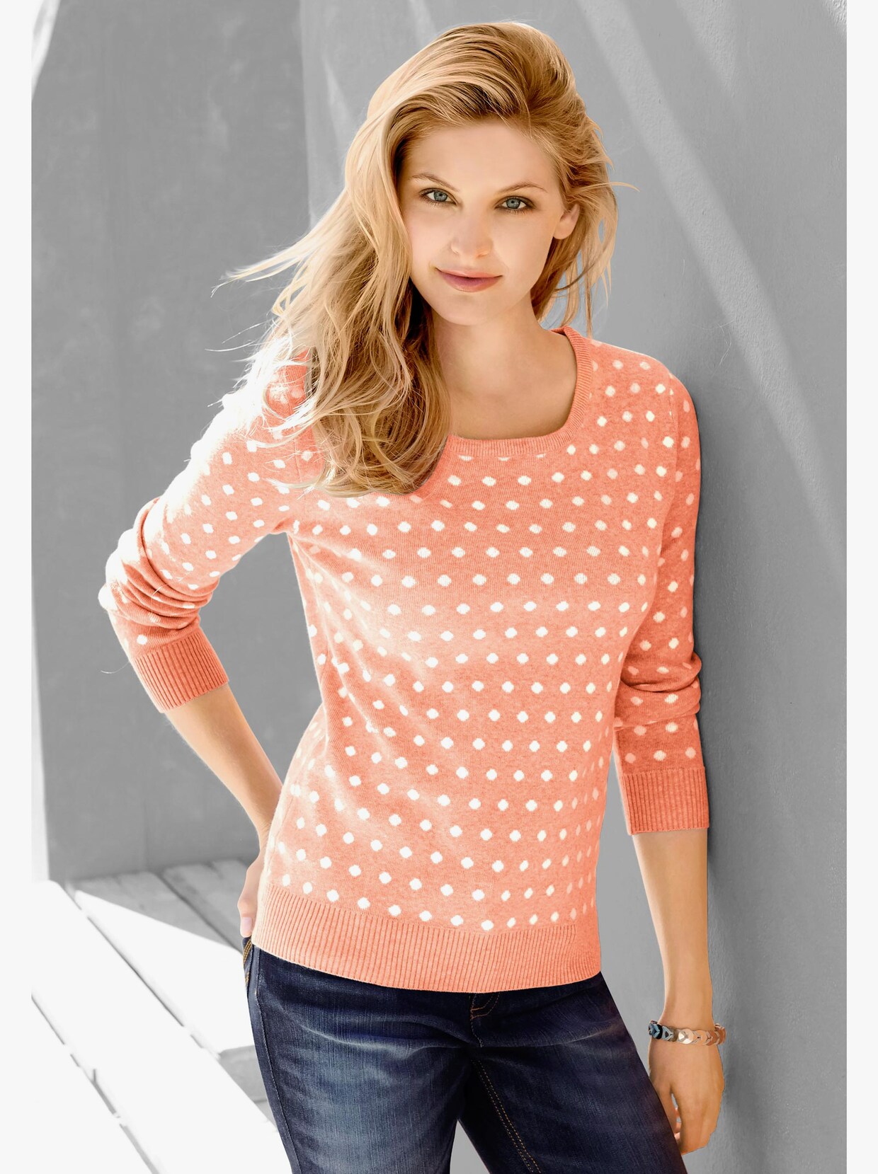 Strickpullover - apricot-weiß-getupft