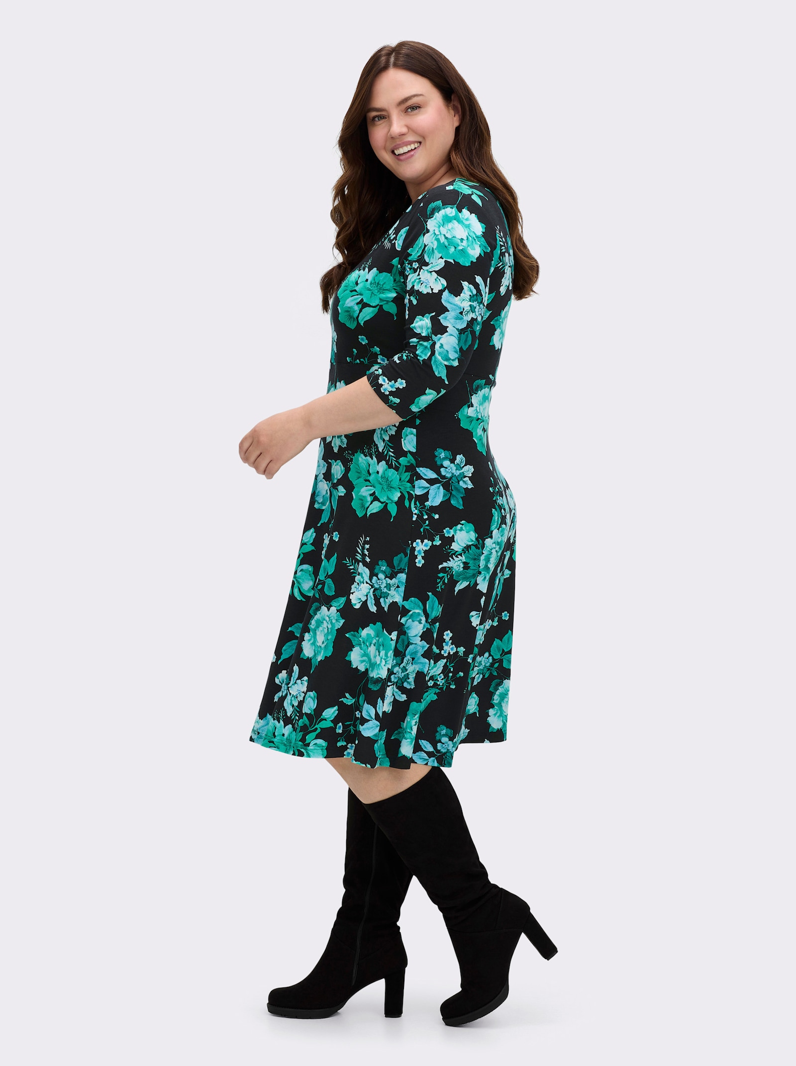 sheego by Joe Browns Jerseykleid mit V-Auschnitt und weitem Rockteil - schwarz-bedruckt