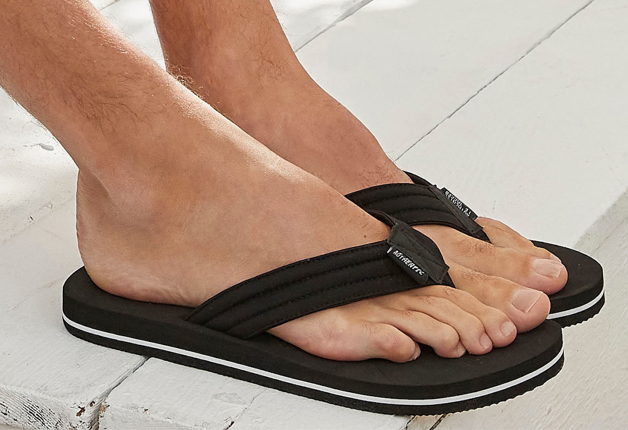AUTHENTIC LE JOGGER Teenslipper - zwart