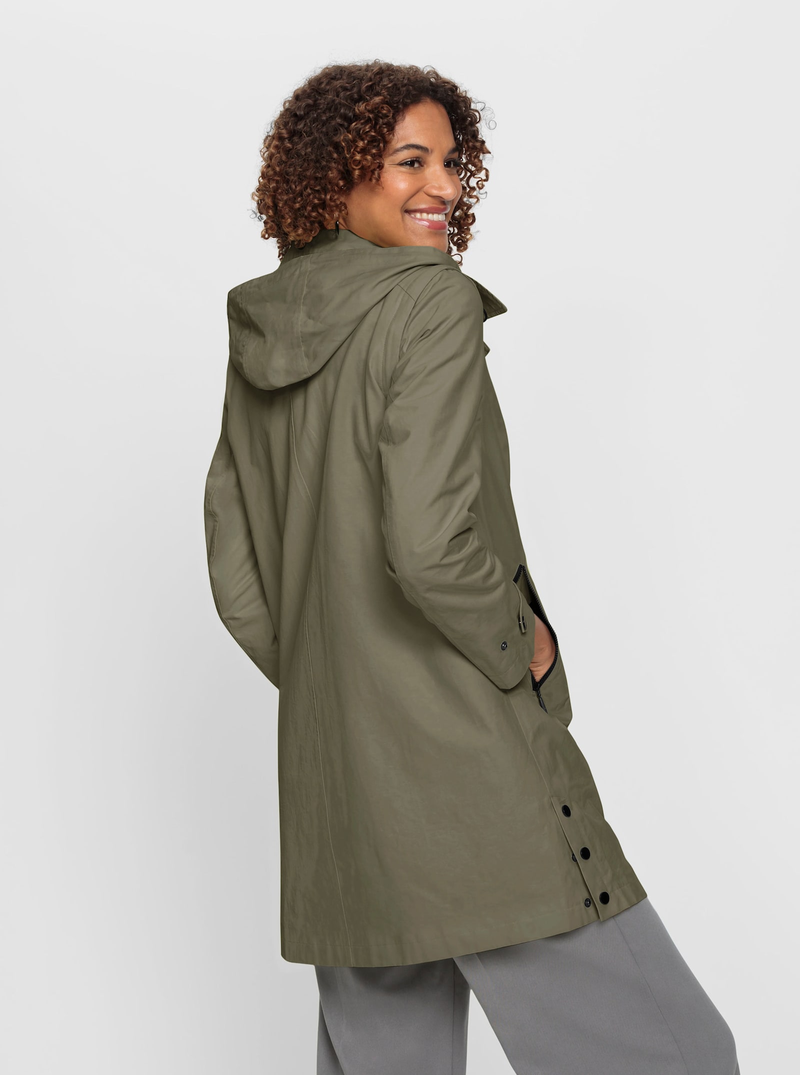 2-in-1-Jacke mit abnehmbarer Kapuze - khaki