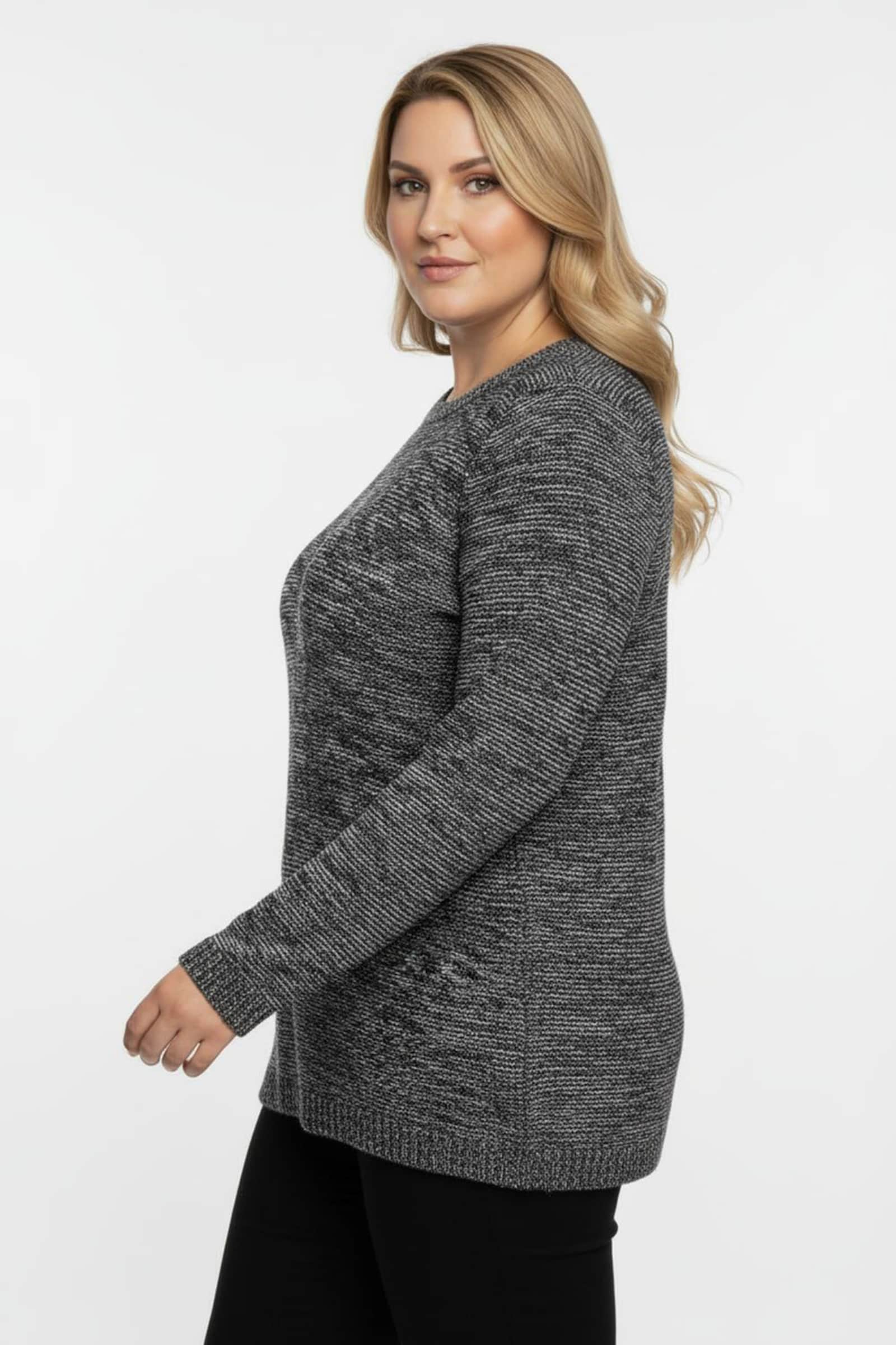 Rundhalspullover aus Melange-Strick - schwarz-meliert