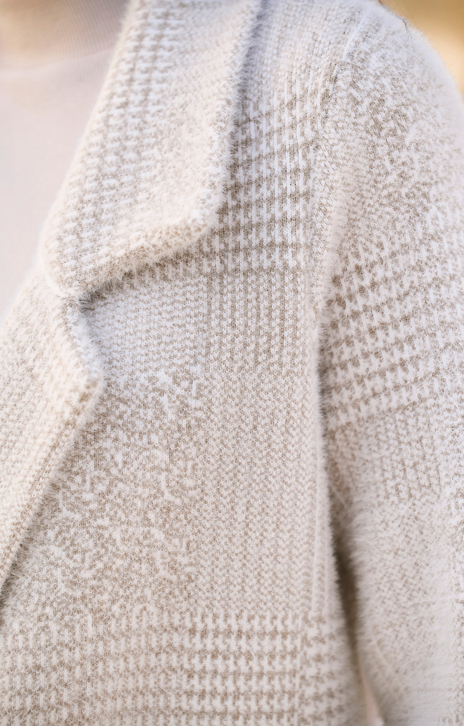 heine Strickmantel im Karomuster - ecru-beige-gemustert