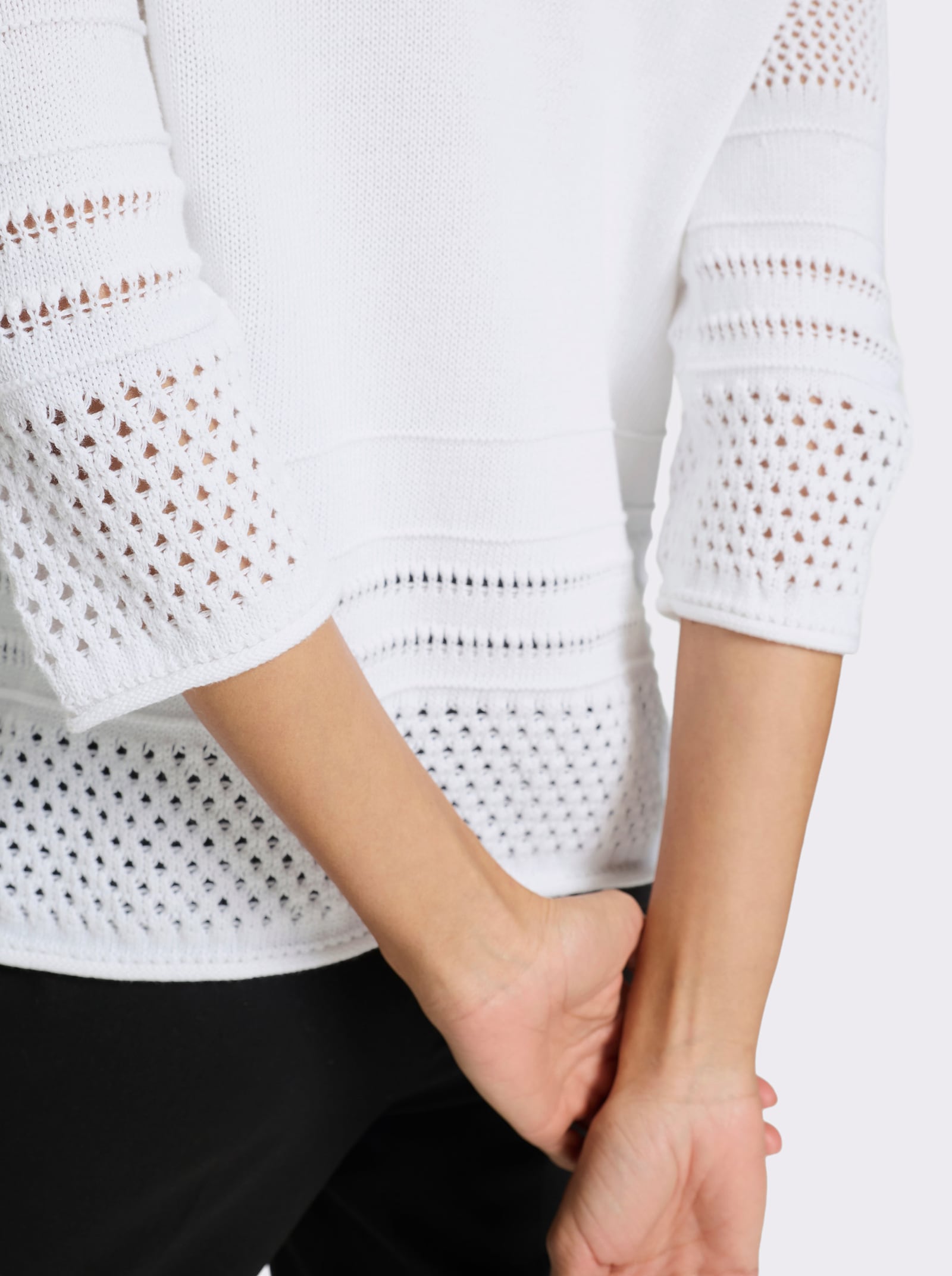 Ajourpullover mit Rollkanten - weiss