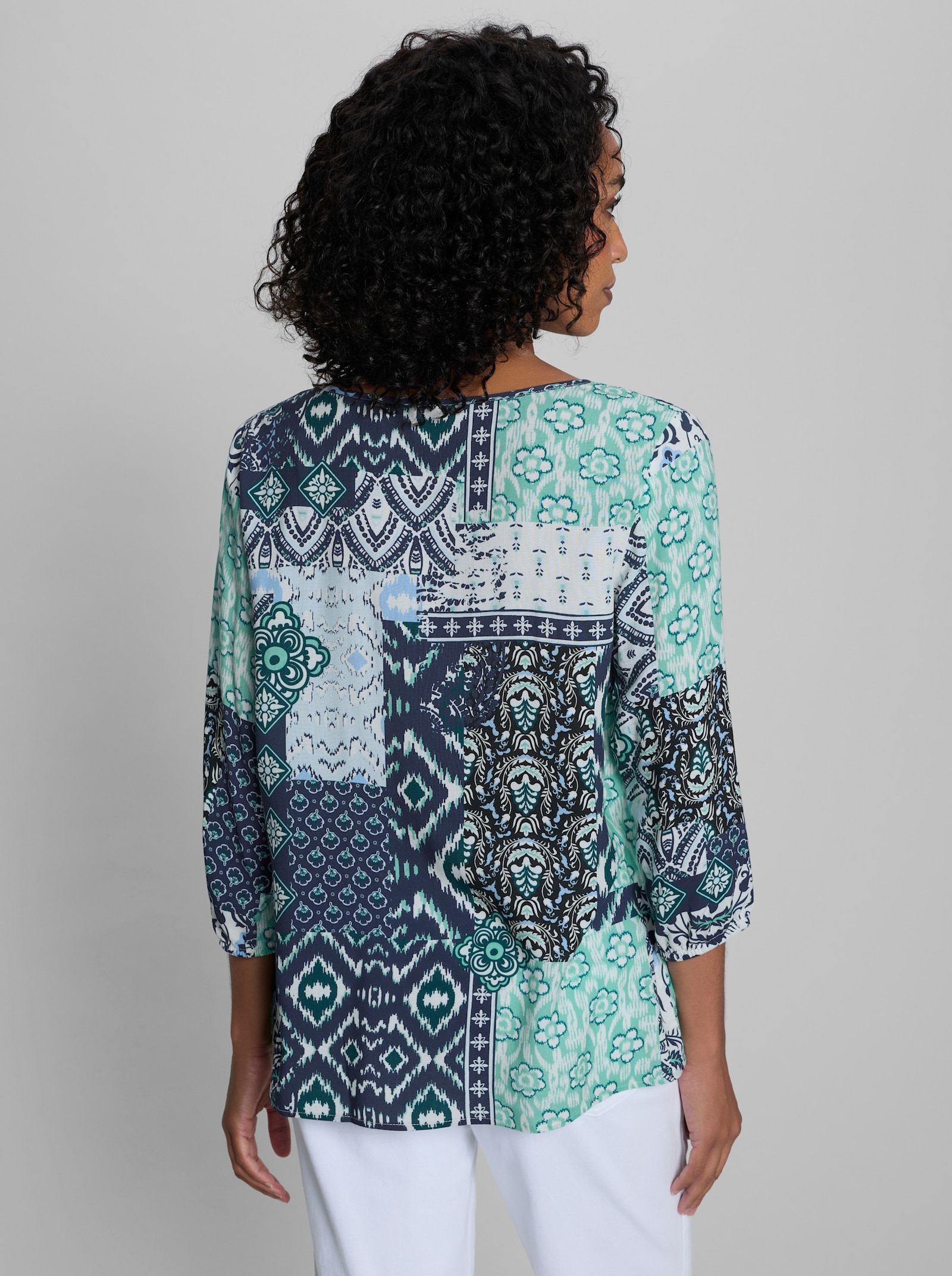 heine Druckbluse mit Patch-Dessin - marine-hellblau-bedruckt
