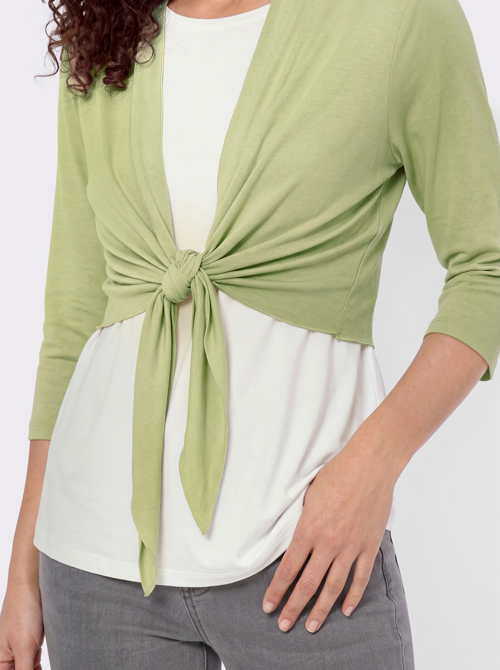 Bolero mit schrägem Saum - lindgrün