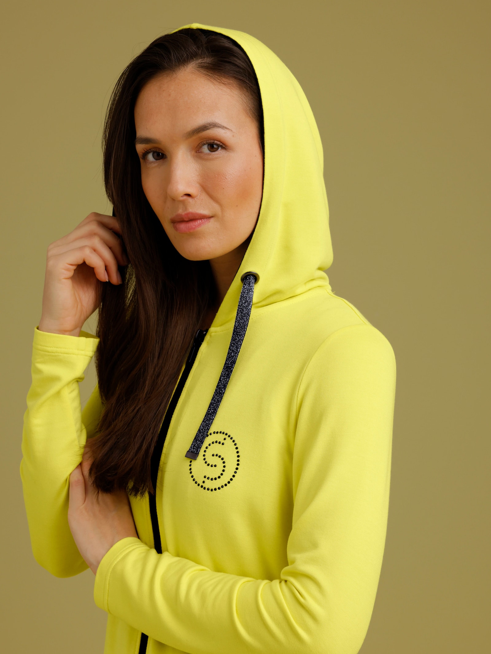 CREATION L PREMIUM Jacke mit Glitzersteinchen-Applikation - limone-schwarz