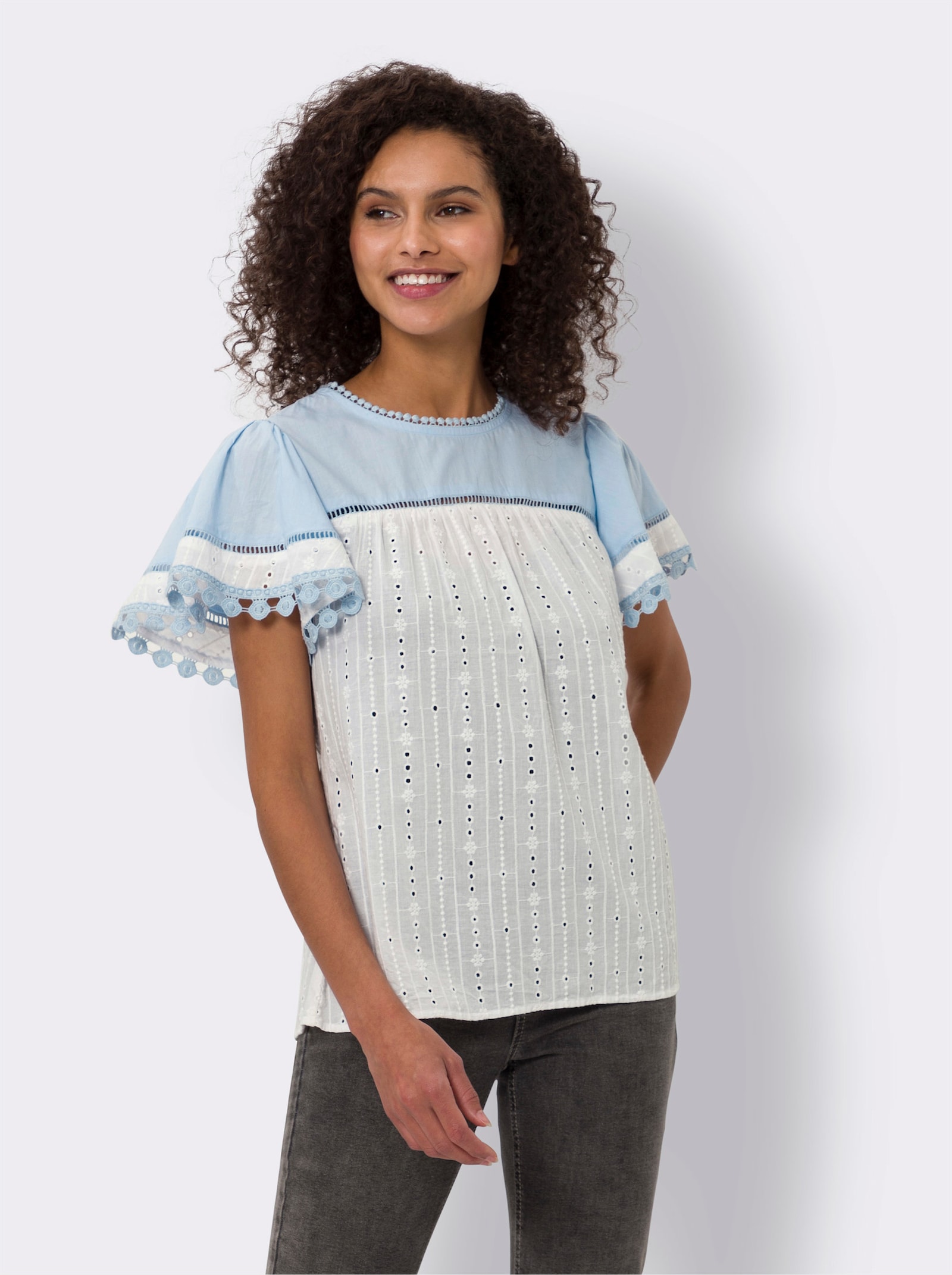 heine Kurzarm-Bluse mit Lochspitze - ecru-hellblau