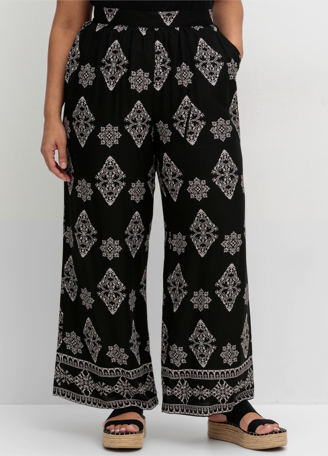 sheego by Joe Browns Comfortbroek - zwart gedessineerd