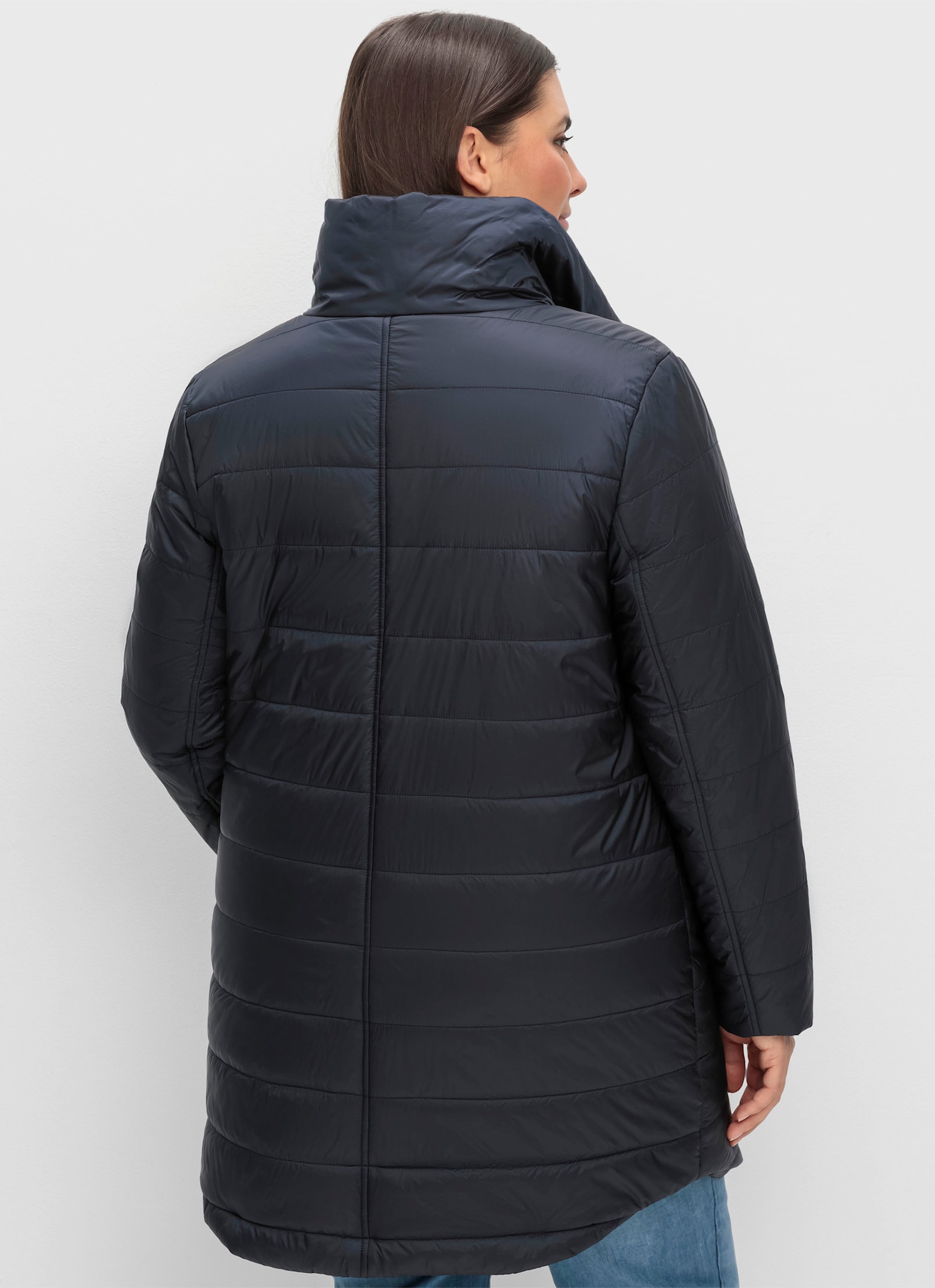 sheego Steppjacke in wasserabweisender Qualität - tiefblau