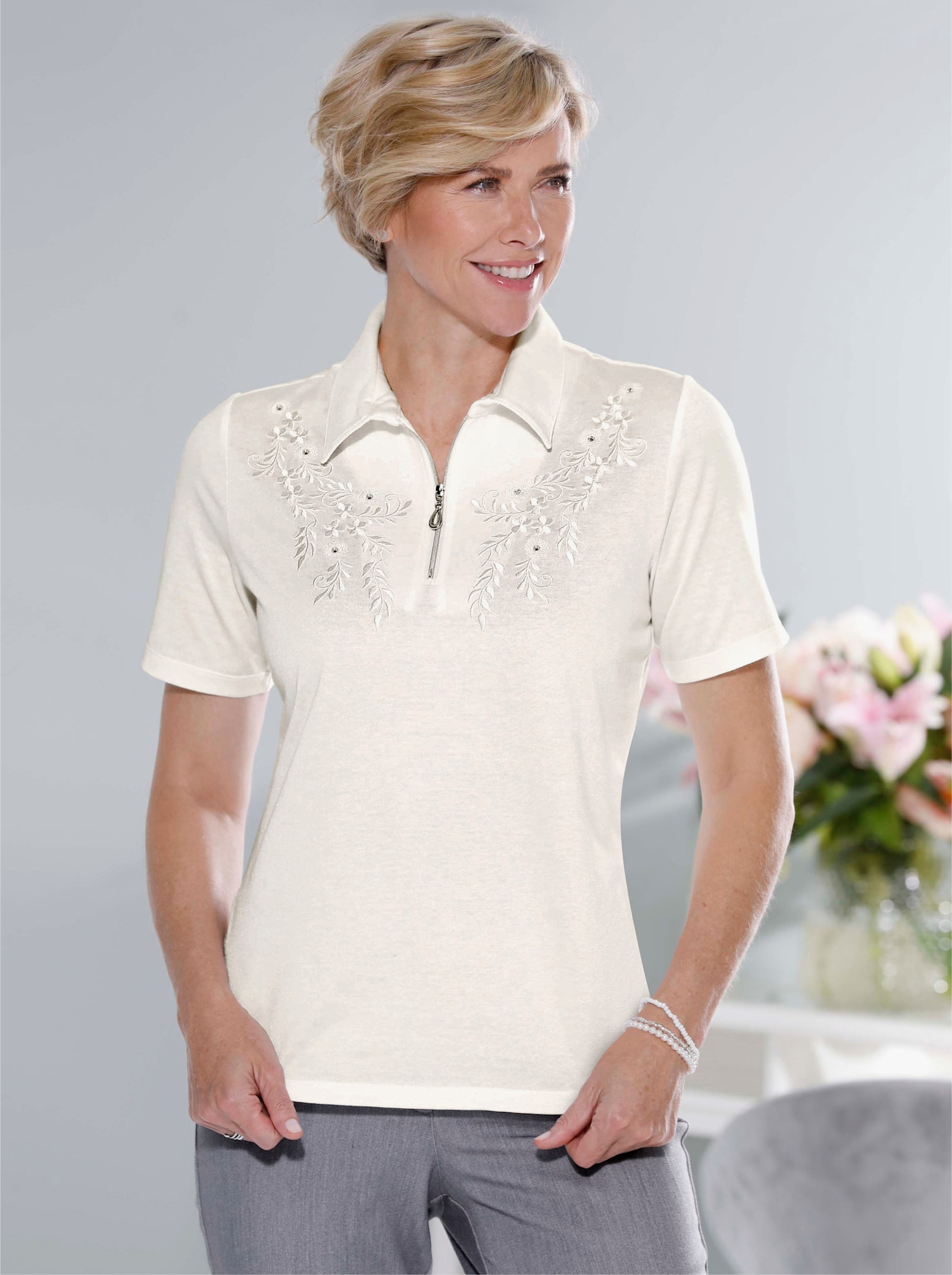 Poloshirt in schimmernder Qualität - ecru