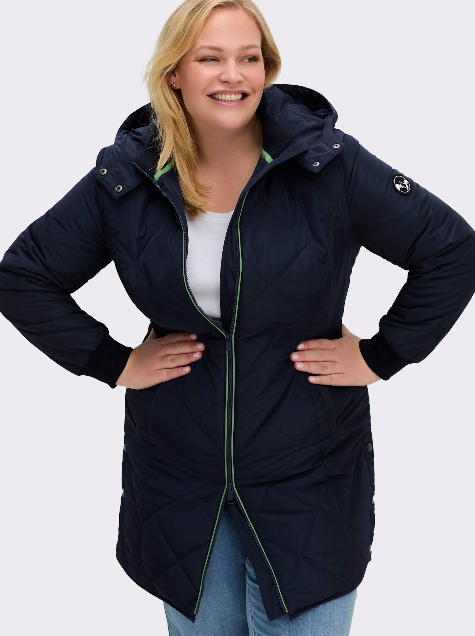 sheego Steppjacke mit abnehmbarer Kapuze - tiefblau