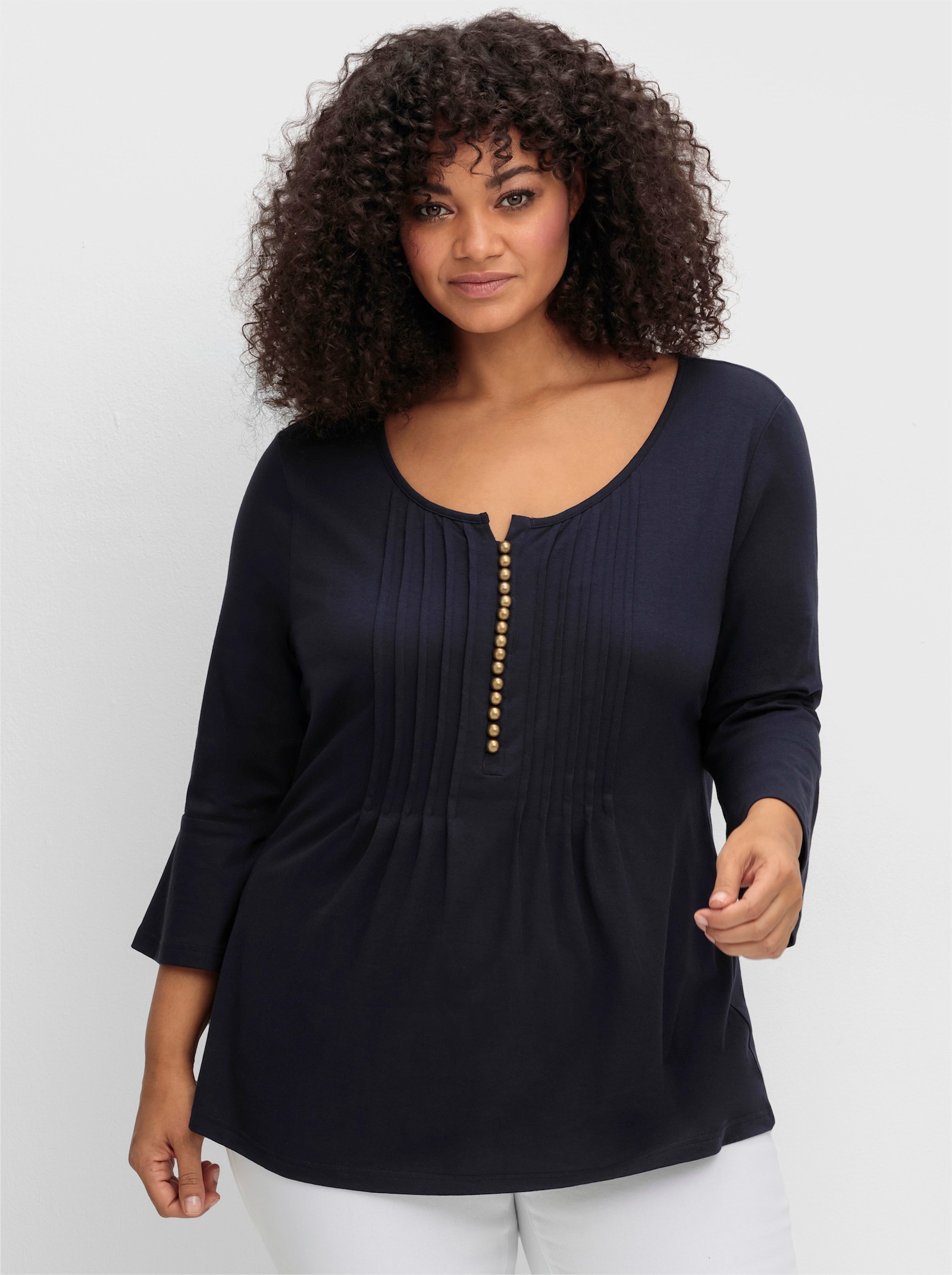 sheego by Joe Browns Shirt met 3/4-mouwen, biezen en volants - nachtblauw