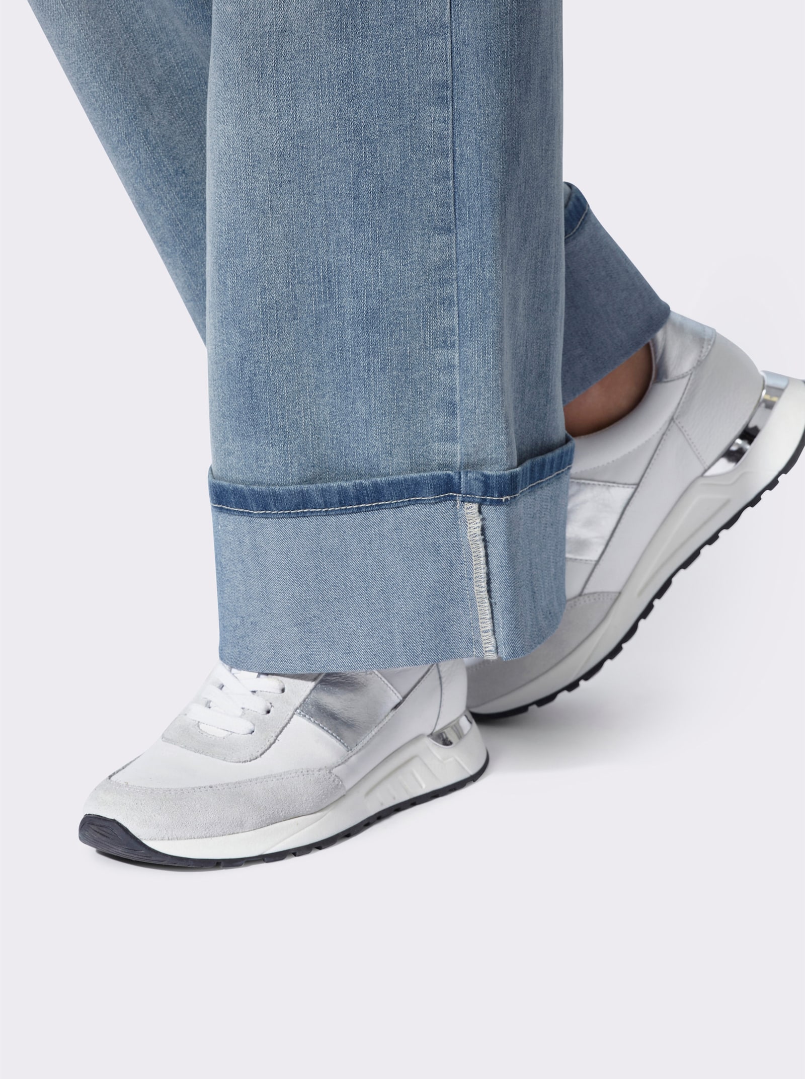 heine 5-Pocket-Jeans mit fixiertem Beinaufschlag - blue-bleached