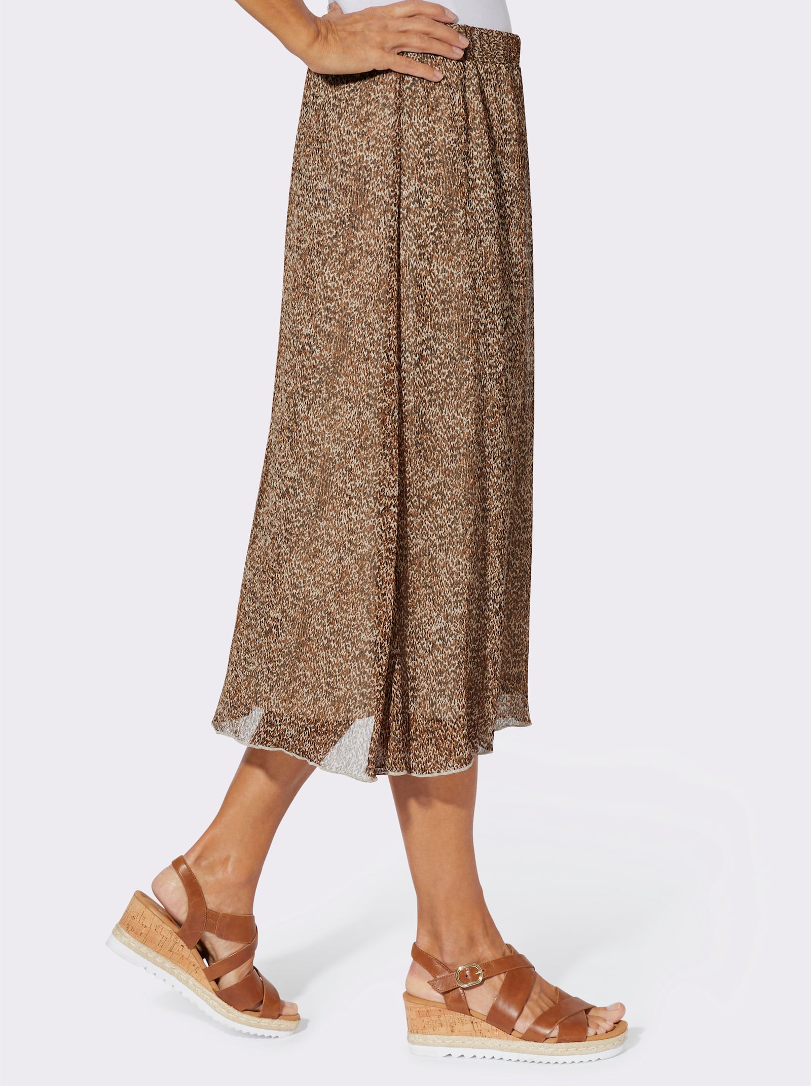 Navliekacia sukňa, strih A - Koňakovo-čierna potlač