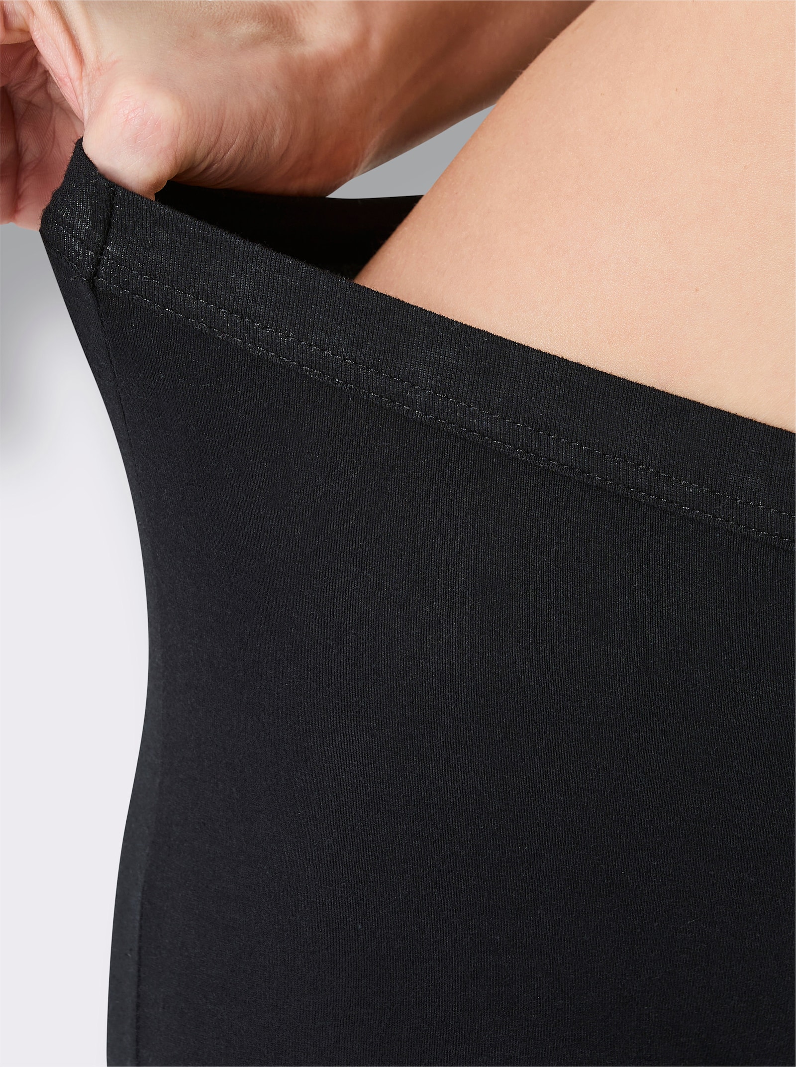 Nohavičky - čierna