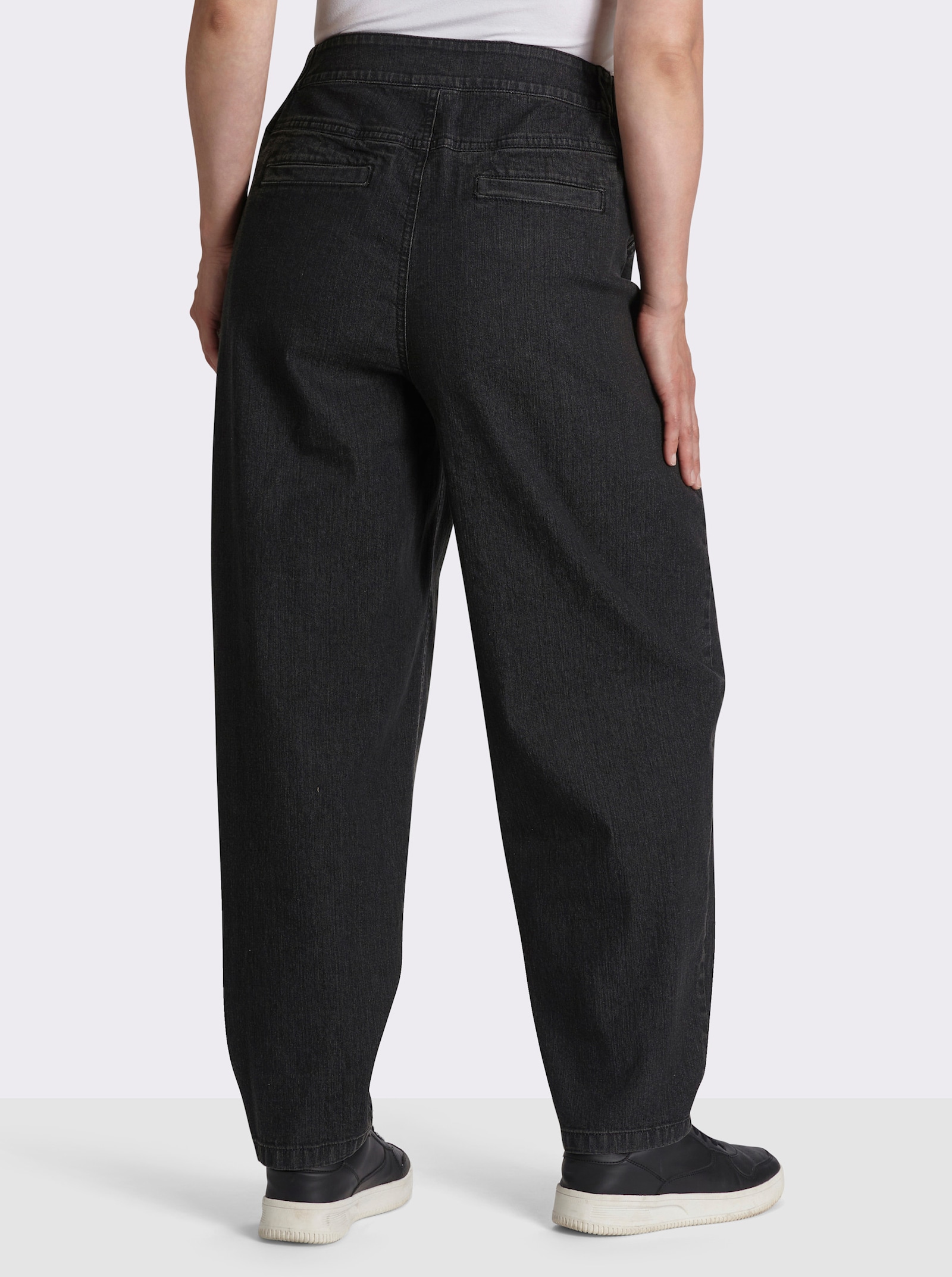 sheego High-waist-Jeans mit Bundfalten und Barrel-Leg - graphit denim