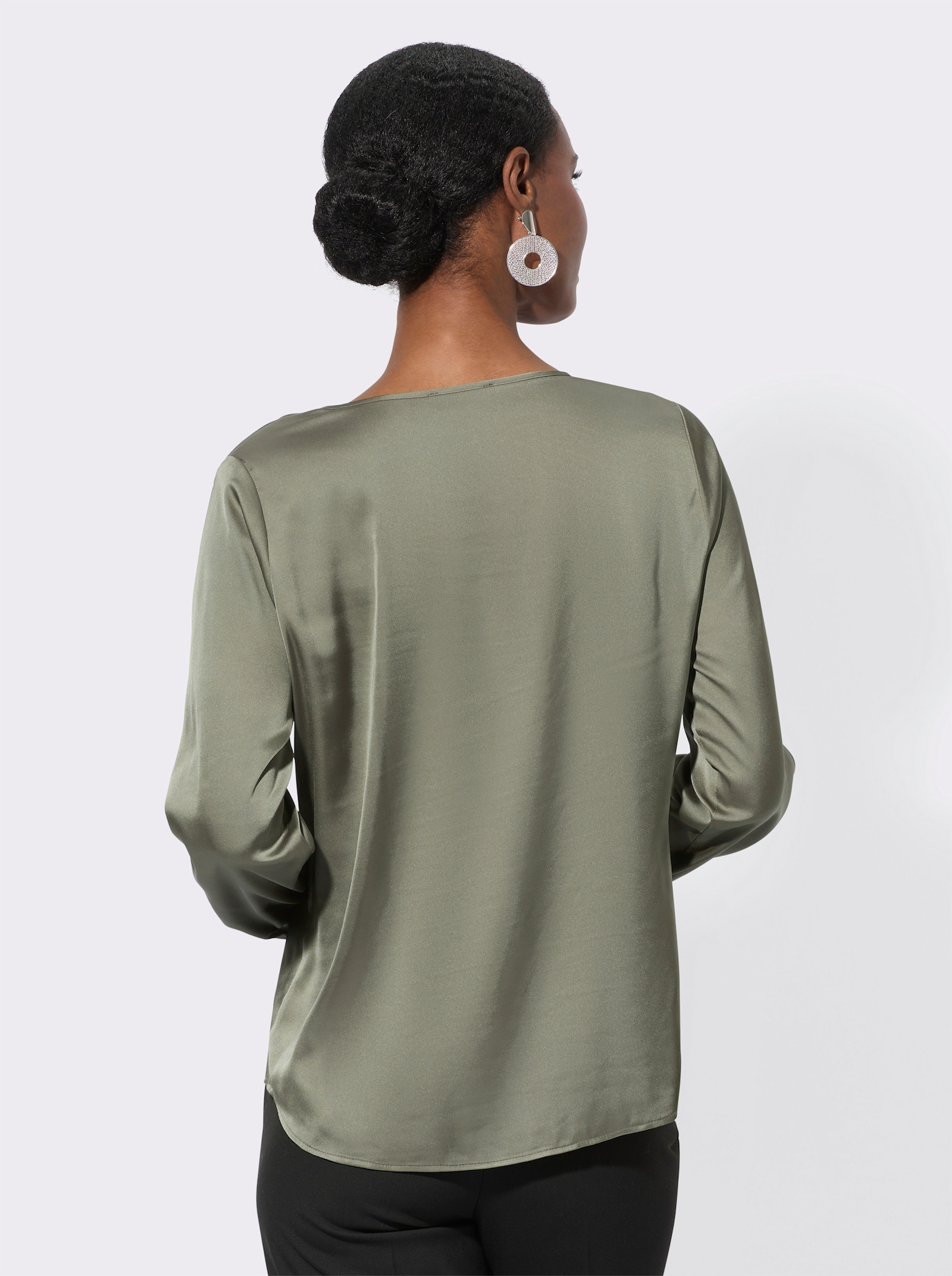 Satinbluse mit edlem, mattem Schimmer - khaki