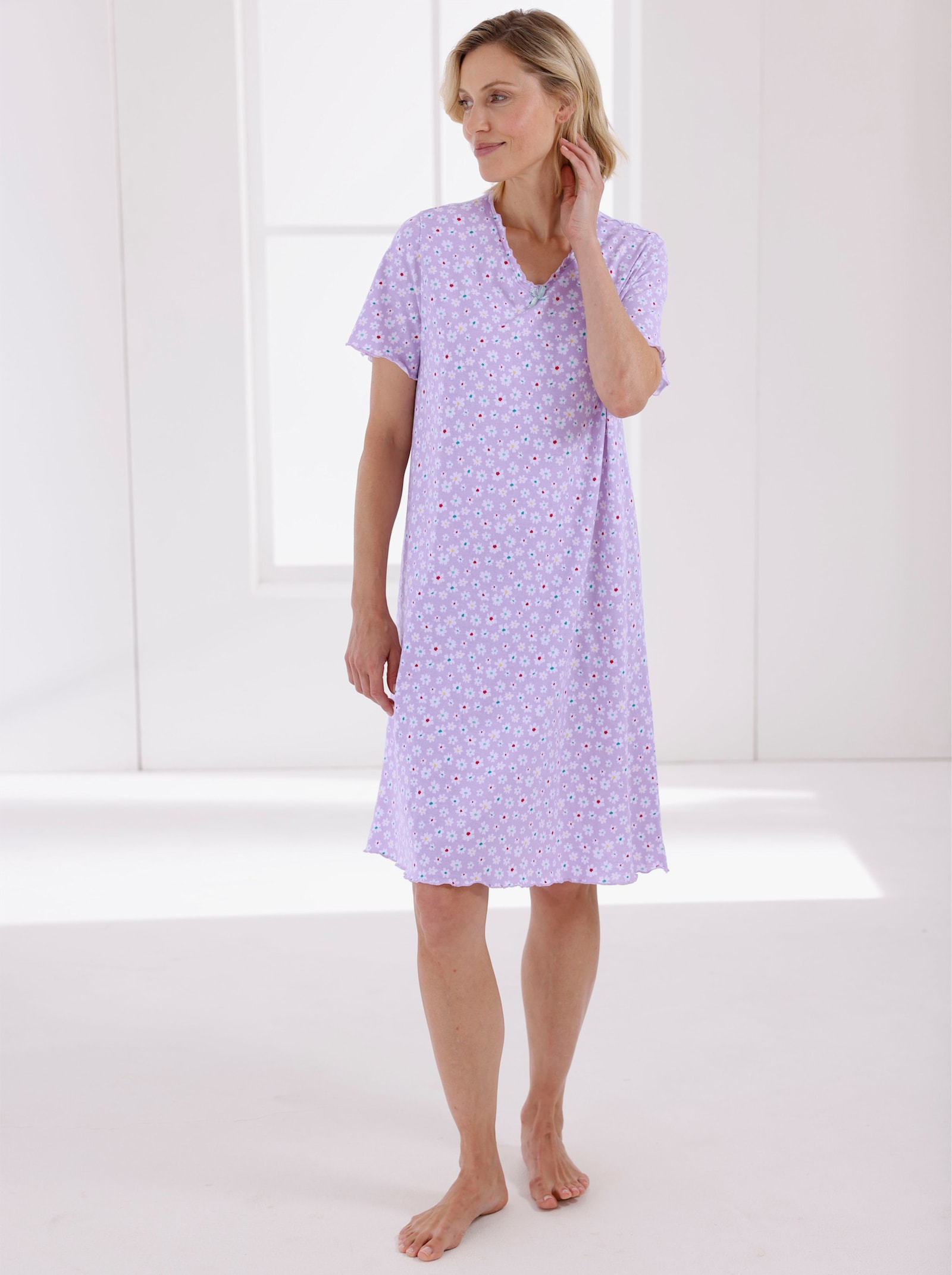 wäschepur Sleepshirts mit Satin-Schleifchen am Ausschnitt - mint + flieder