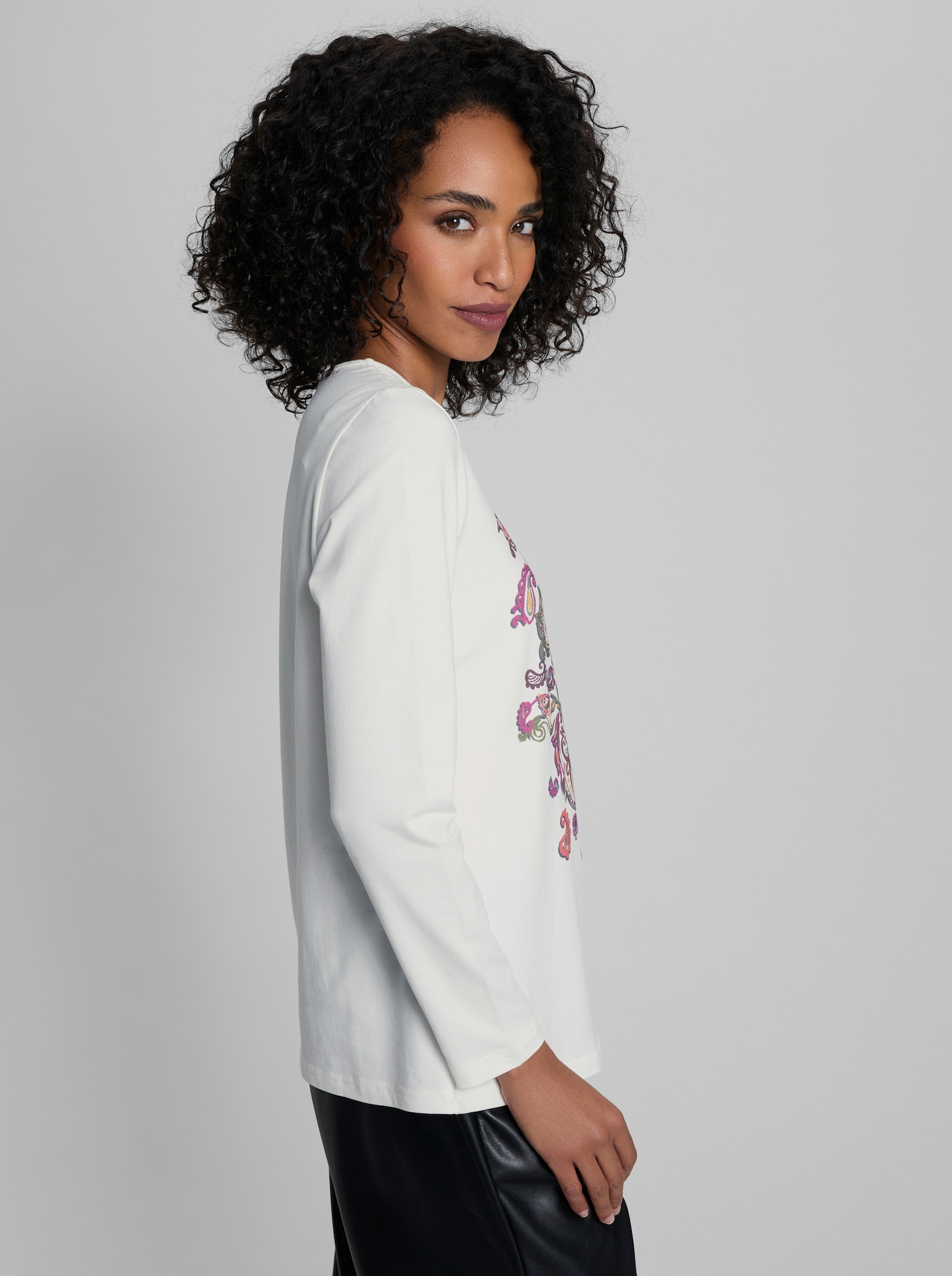 heine Langarmshirt mit Paisley-Print - ecru-papaya-bedruckt