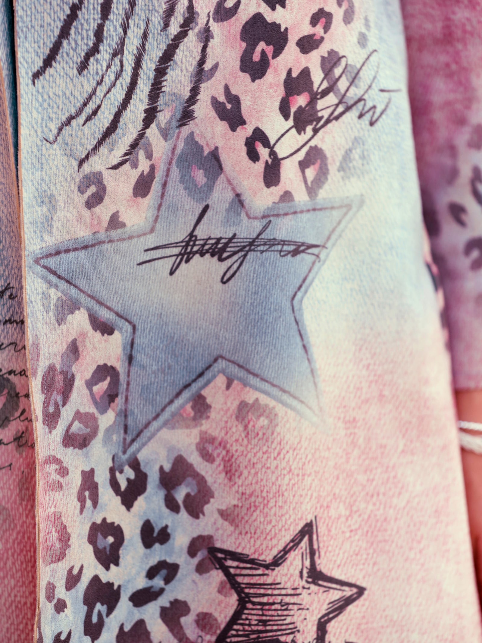 heine Shirtjacke - bleu-altrosa-bedruckt