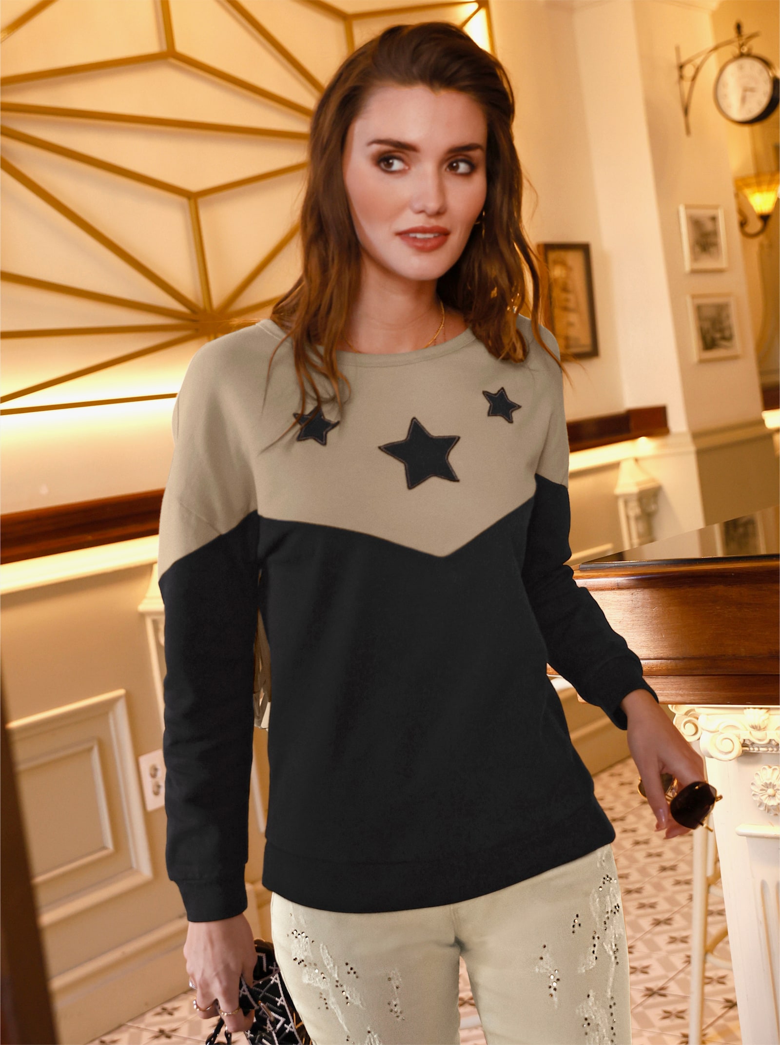 Sweatshirt mit Fransen - beige-schwarz