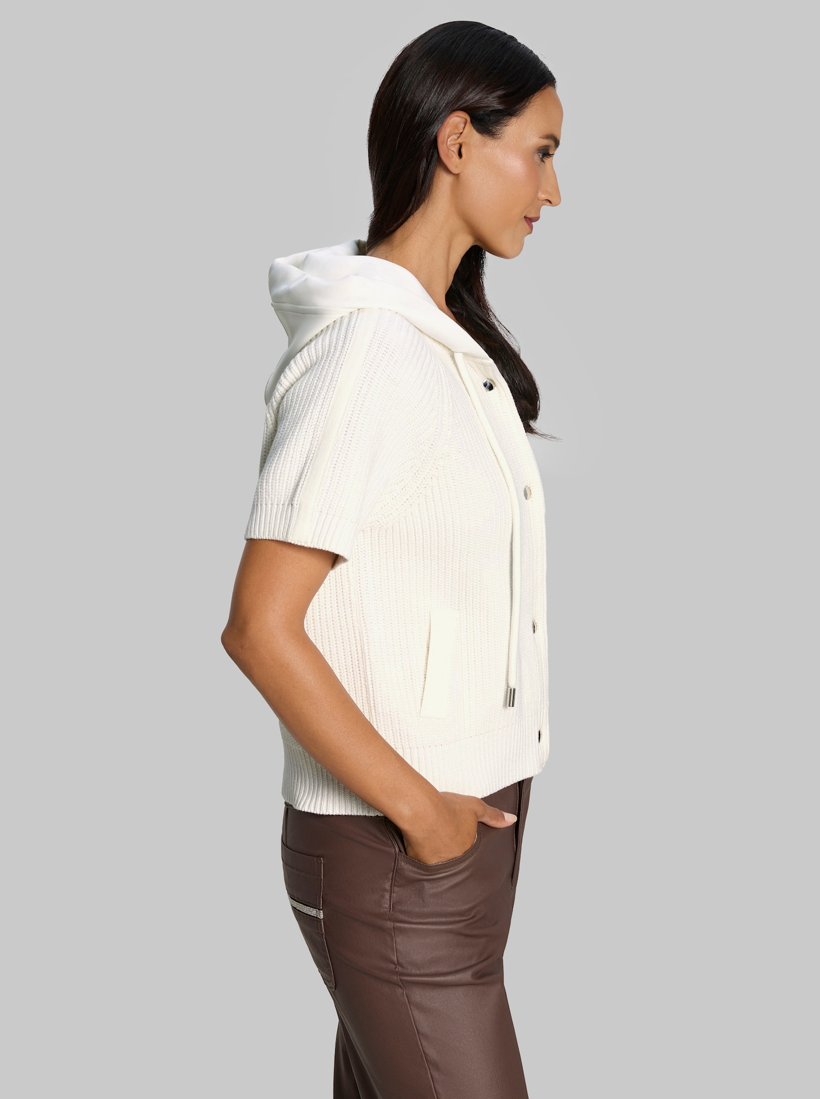heine Kapuzenstrickjacke mit Kurzarm - ecru