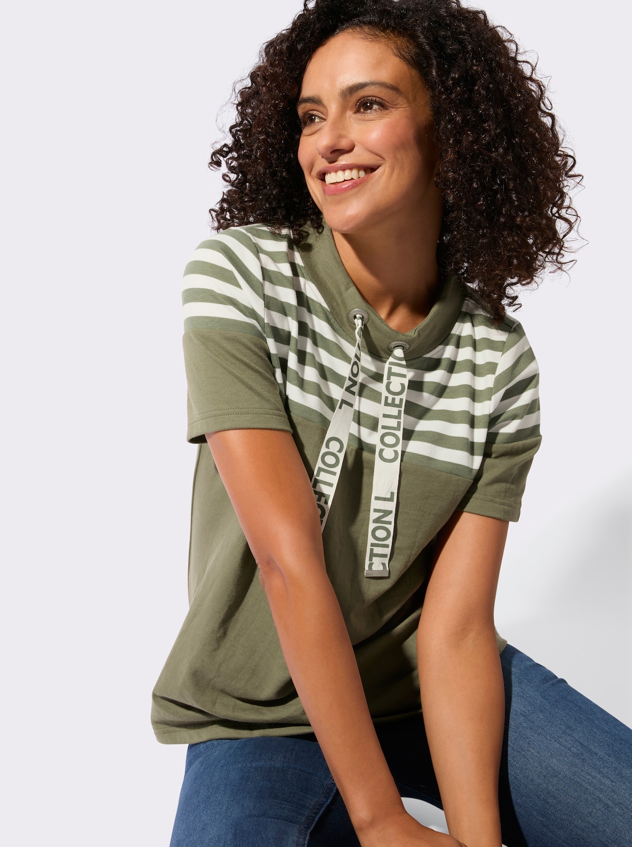 Sweatshirt mit platziertem Druckmuster - khaki-ecru