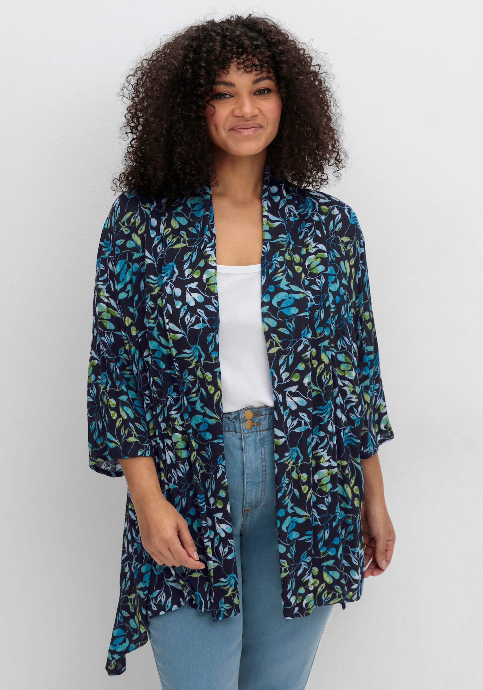 sheego Longbluse mit Blätterdruck, in Zipfelform - tiefblau-bedruckt