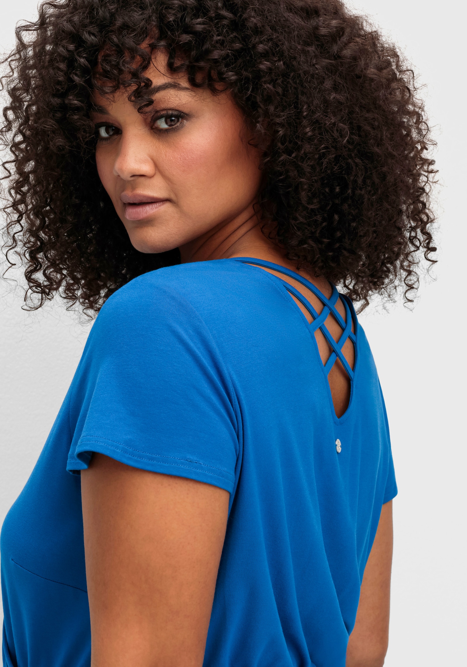 sheego Jerseyjurk met uitsnijding op de rug - kobaltblauw