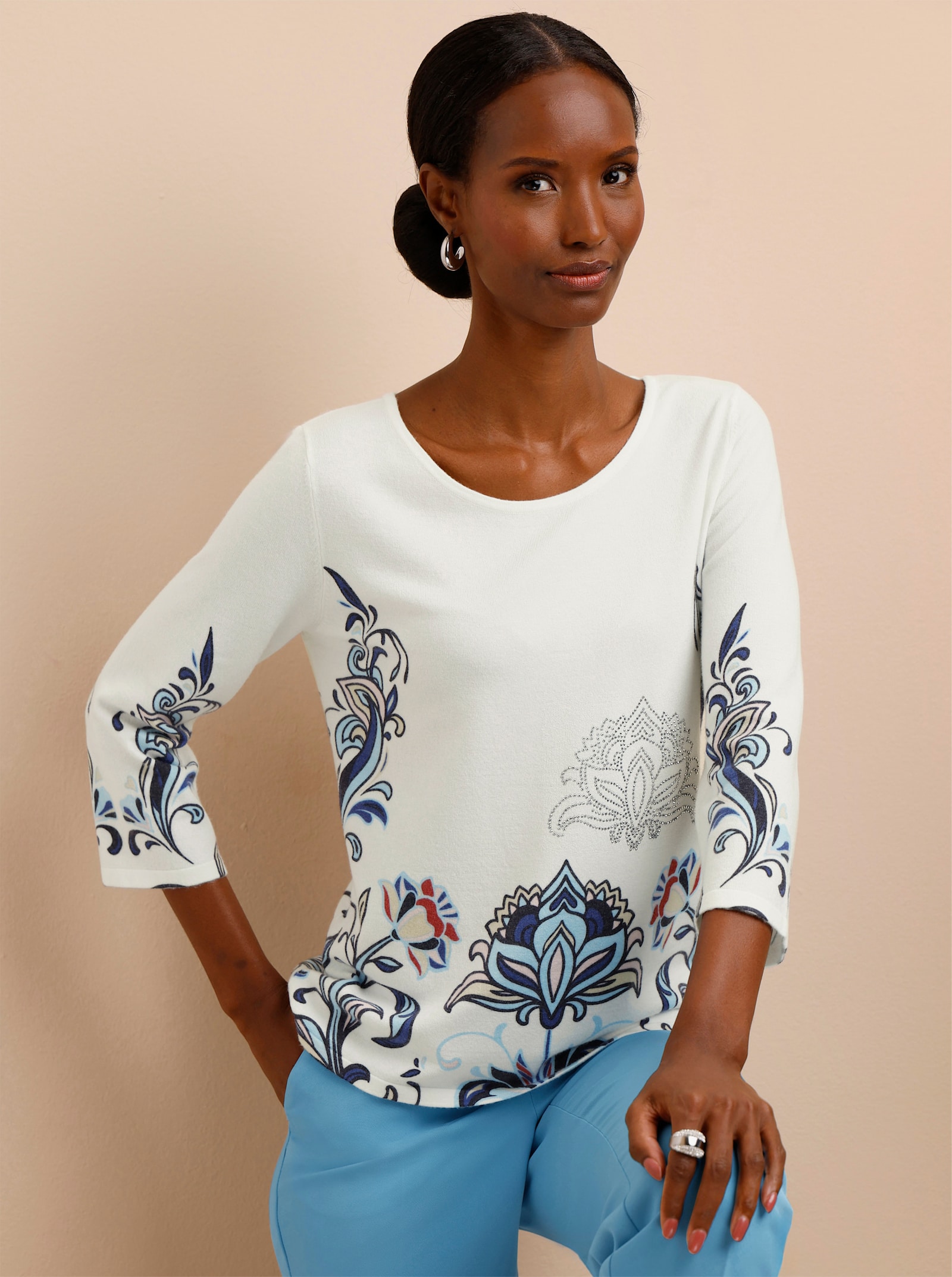 3/4-Arm-Pullover mit platziertem Druckmuster - ecru-marine-bedruckt