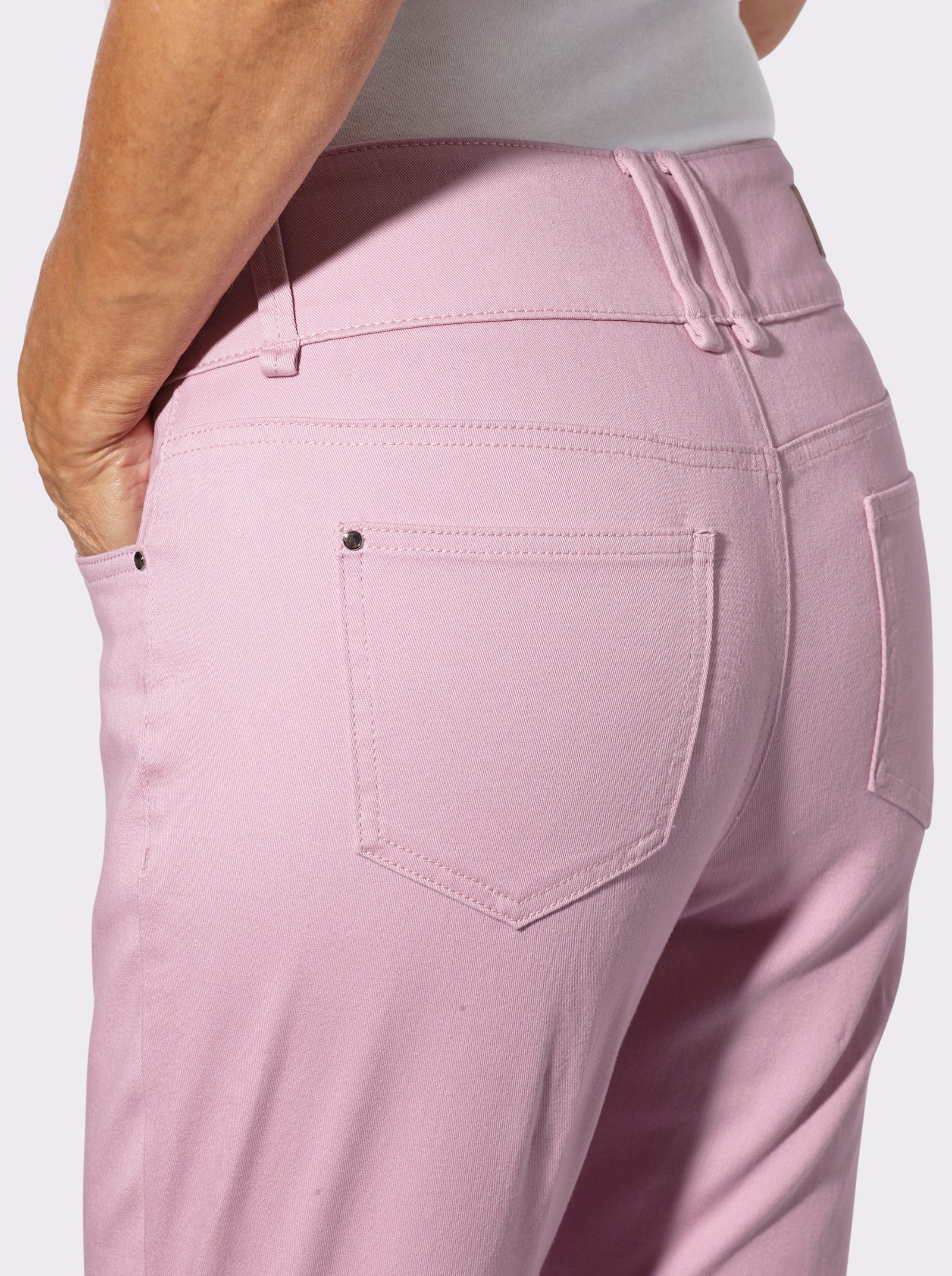 Bootcut-Jeans mit hoher Taille - rosé