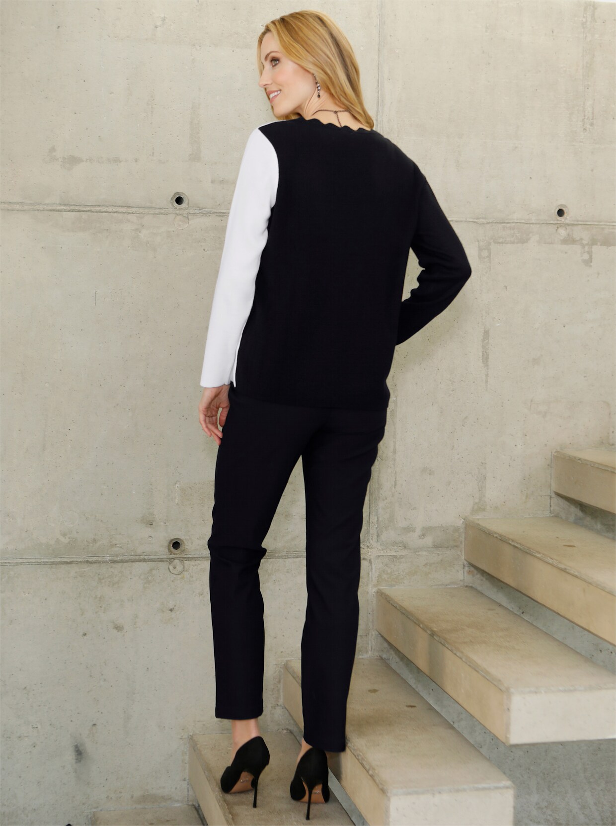 Strickpullover - schwarz-weiß
