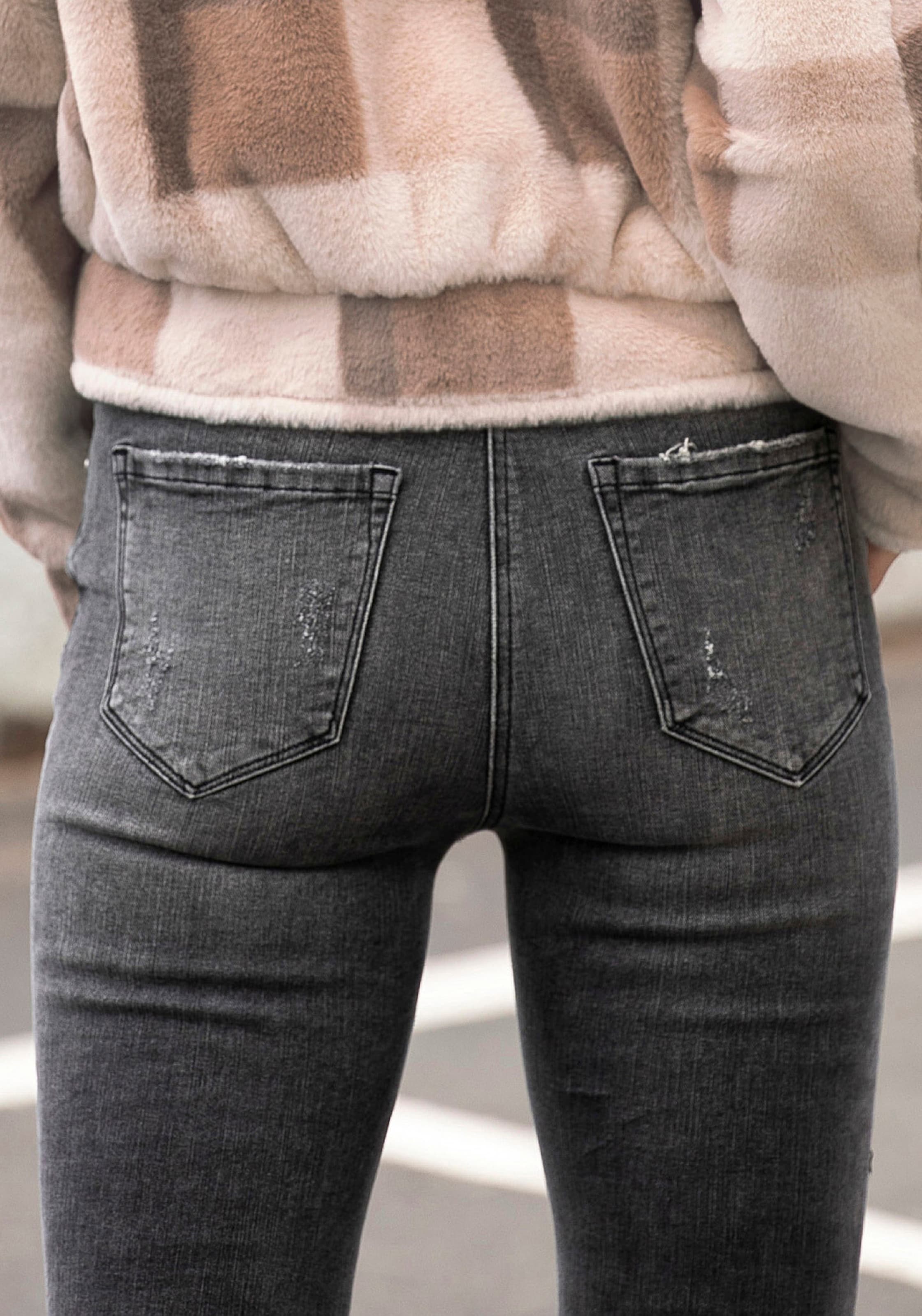 DARK günstig Kaufen-Destroyed-Jeans in dark-grey-washed von Buffalo. Destroyed-Jeans in dark-grey-washed von Buffalo <![CDATA[Jeans von BUFFALO in Used-Optik mit Destroyed-Effekten. Slim-fit-Form im Five-Pocket- Style. Innenbeinlänge ca. 70 cm. Aus 98% Baumwolle, 2% Elastha