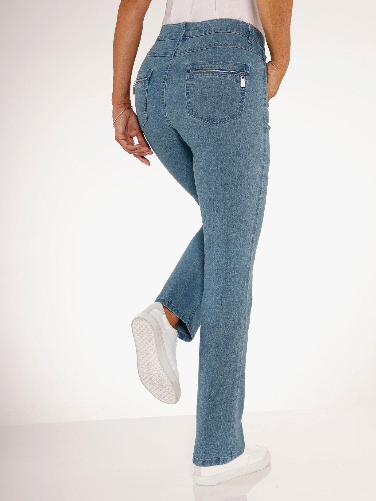 Jeans mit gerader Schnittführung - blue-bleached