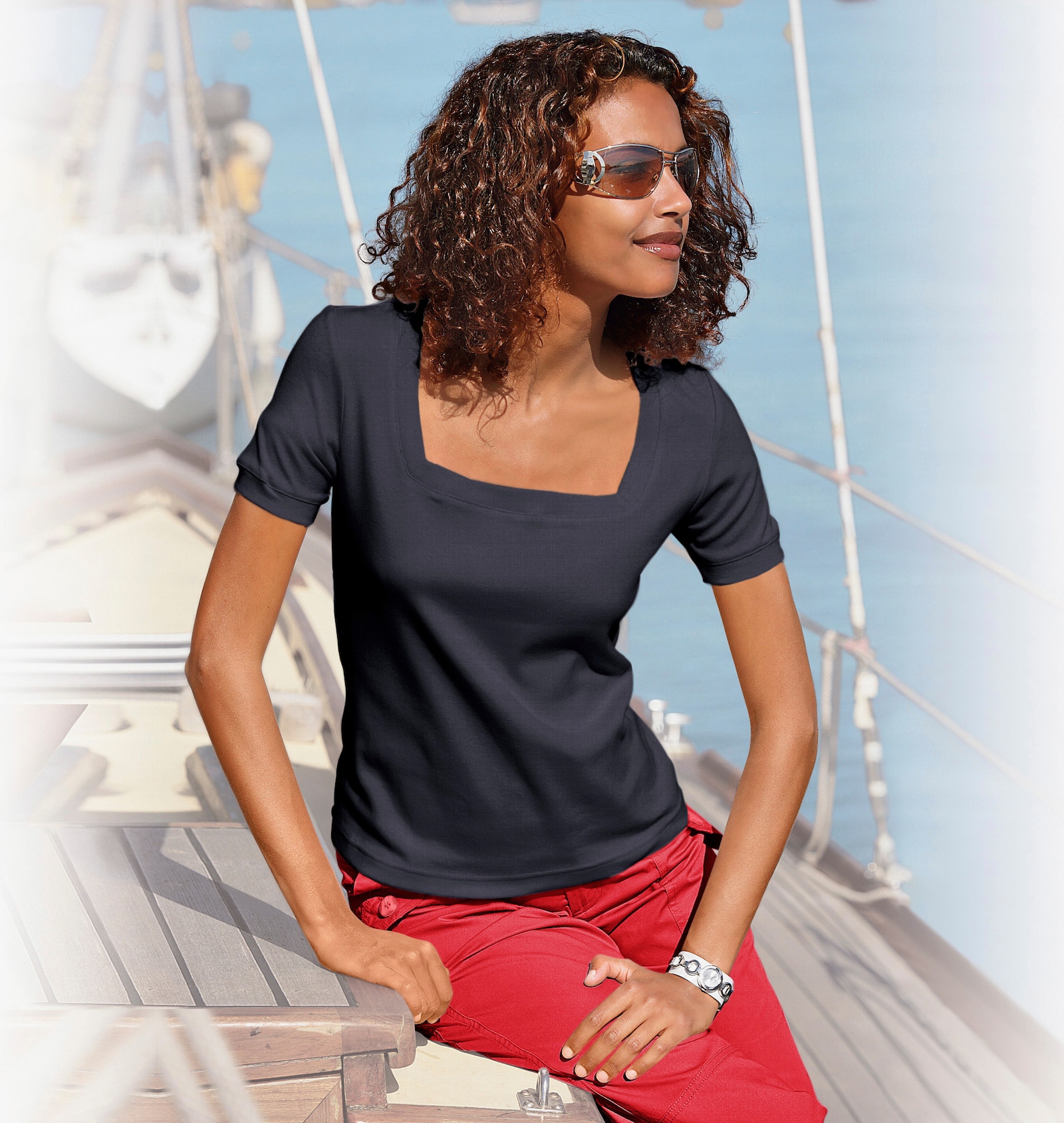 heine Shirt aus Rippenware - marine