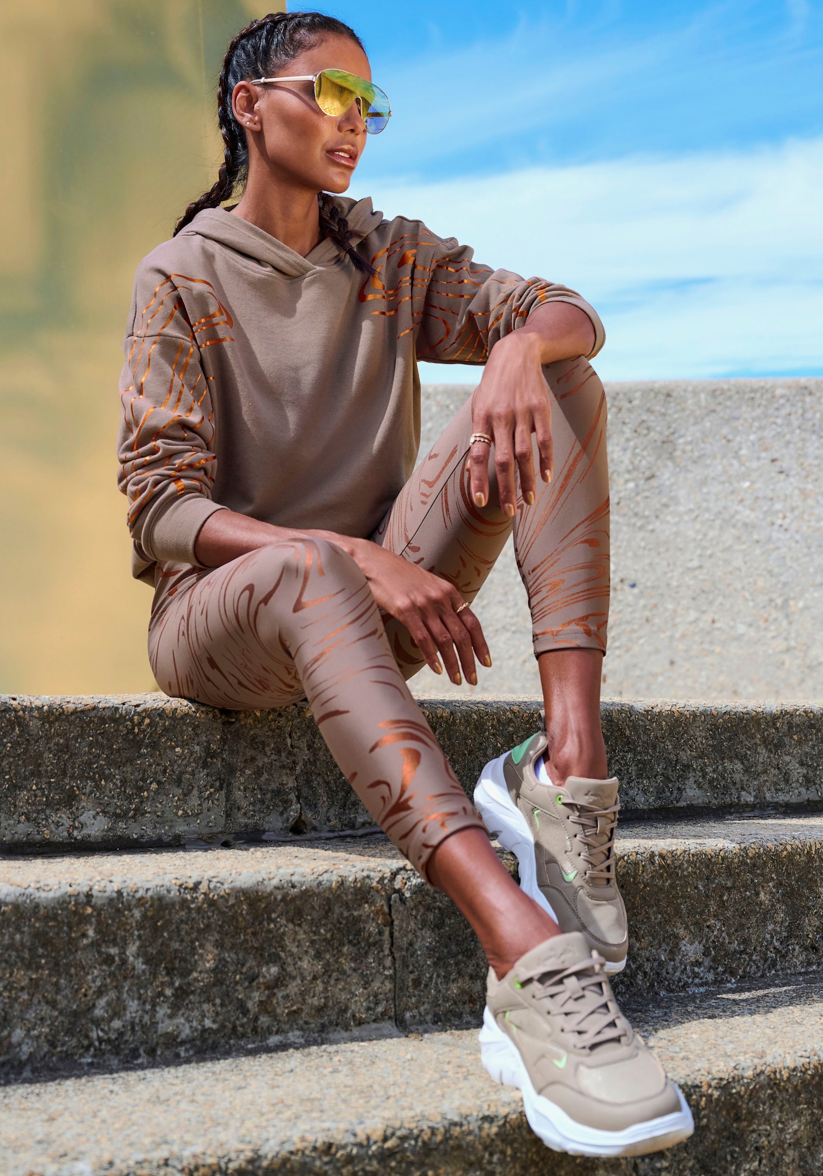 LASCANA ACTIVE Funktionsleggings - braun, kupfer