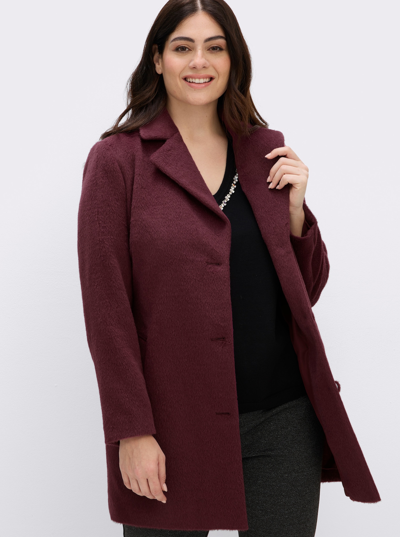 sheego Jacke mit Bindegürtel - burgund