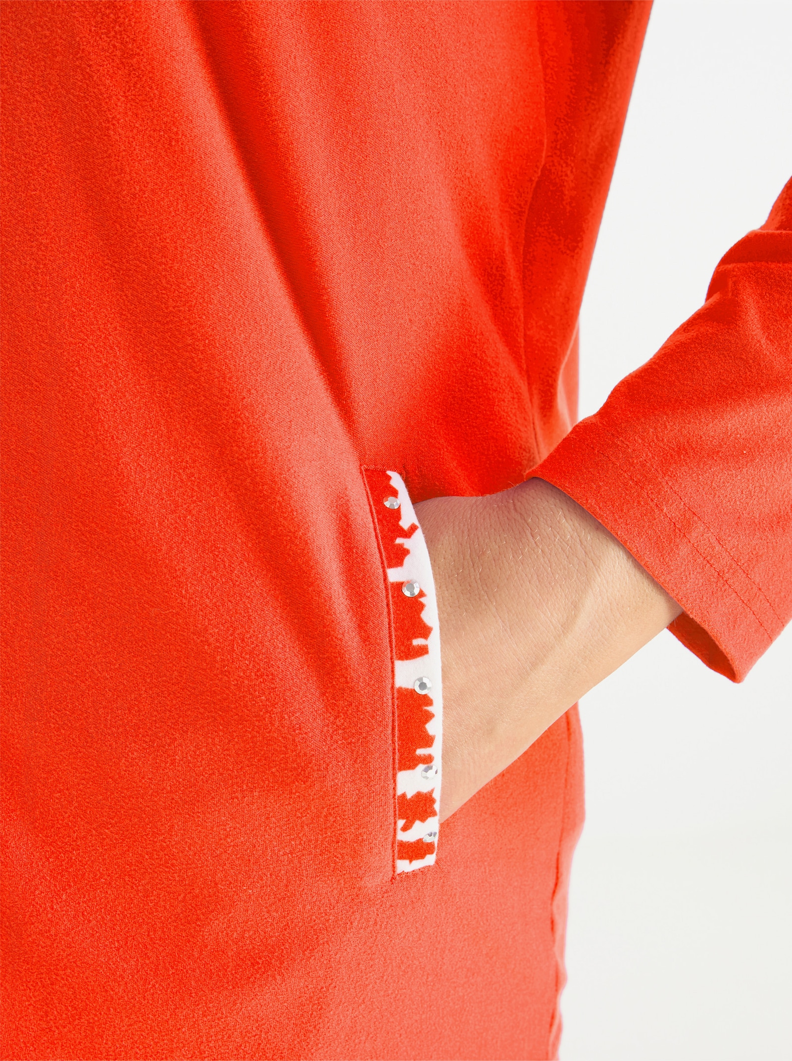 Shirtjacke mit Glitzersteinchen - orange-ecru-gemustert