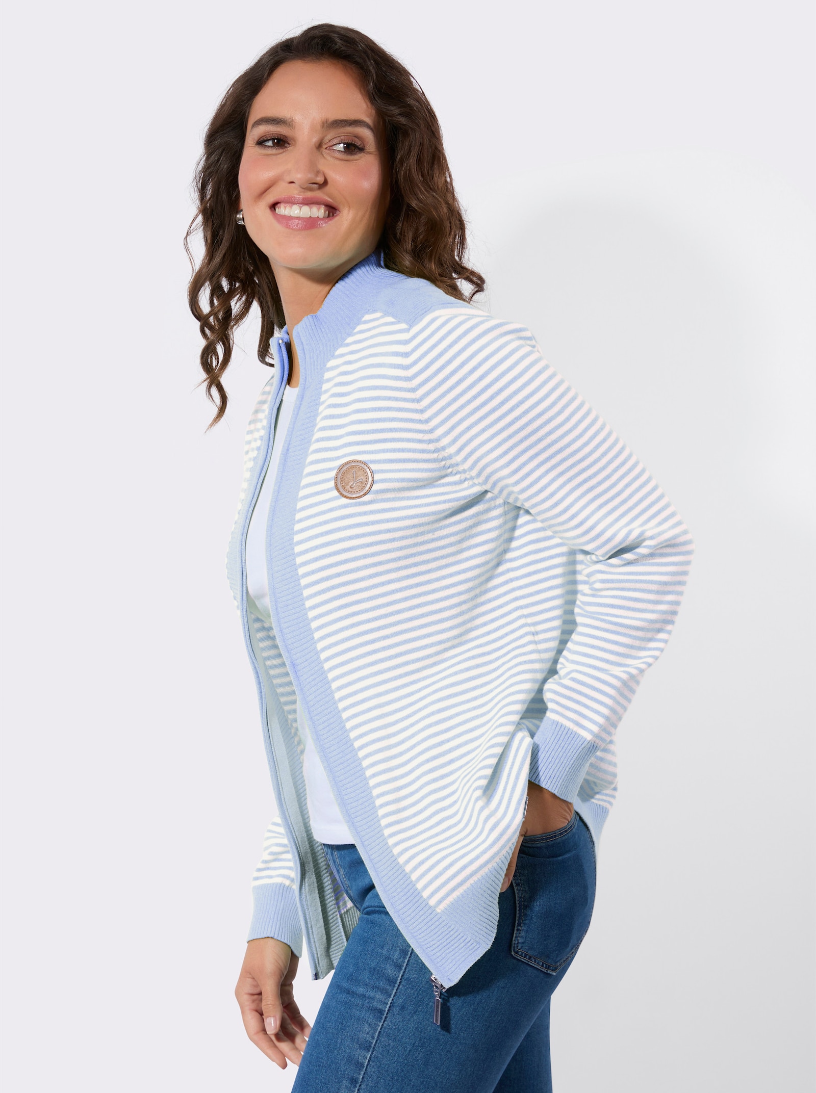 Strickjacke mit gerippten Einsätzen - hellblau-weiß-geringelt