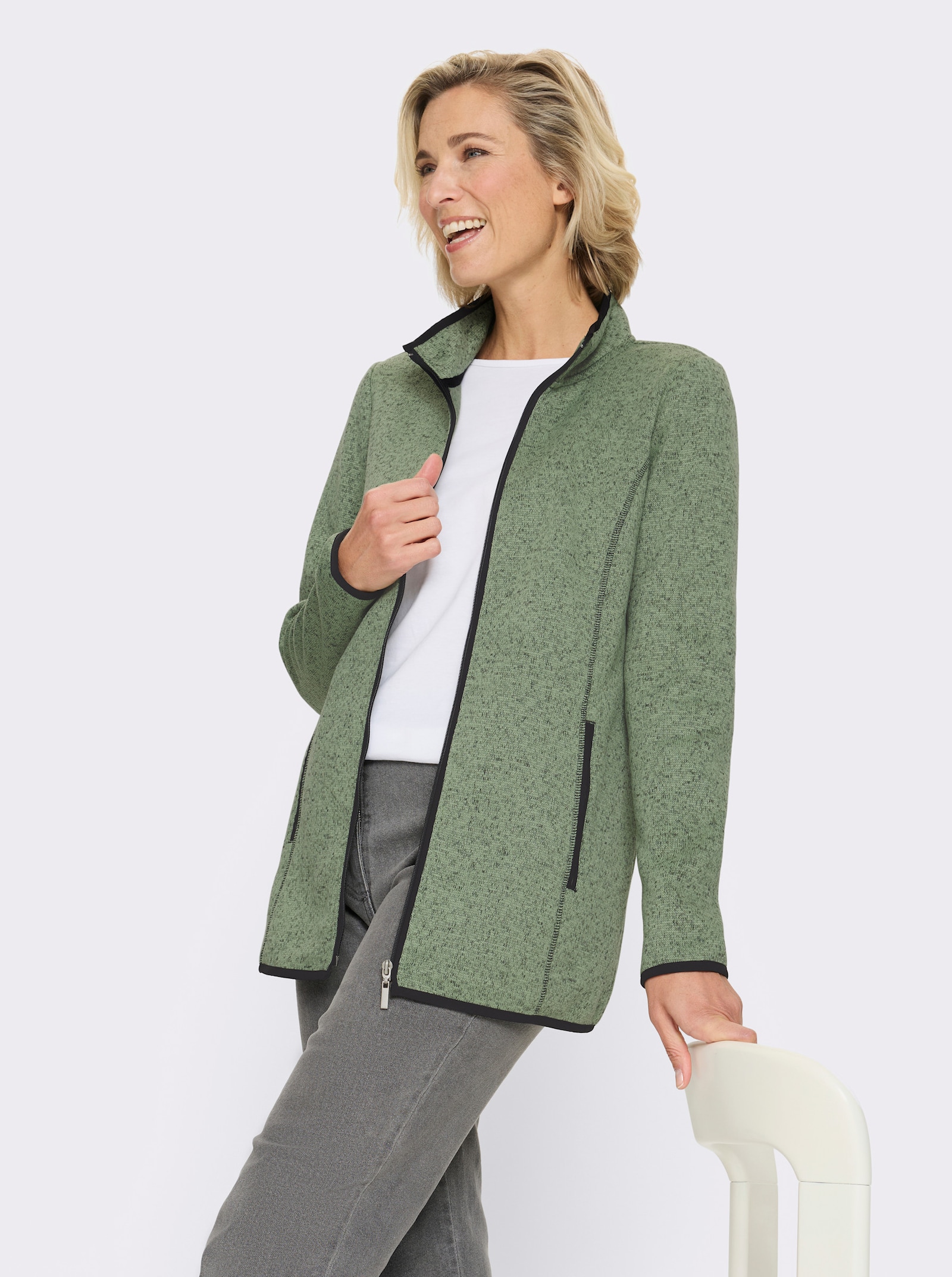 Gebreid fleecejack met elastische boorden met paspel - eucalyptus/zwart gedessineerd