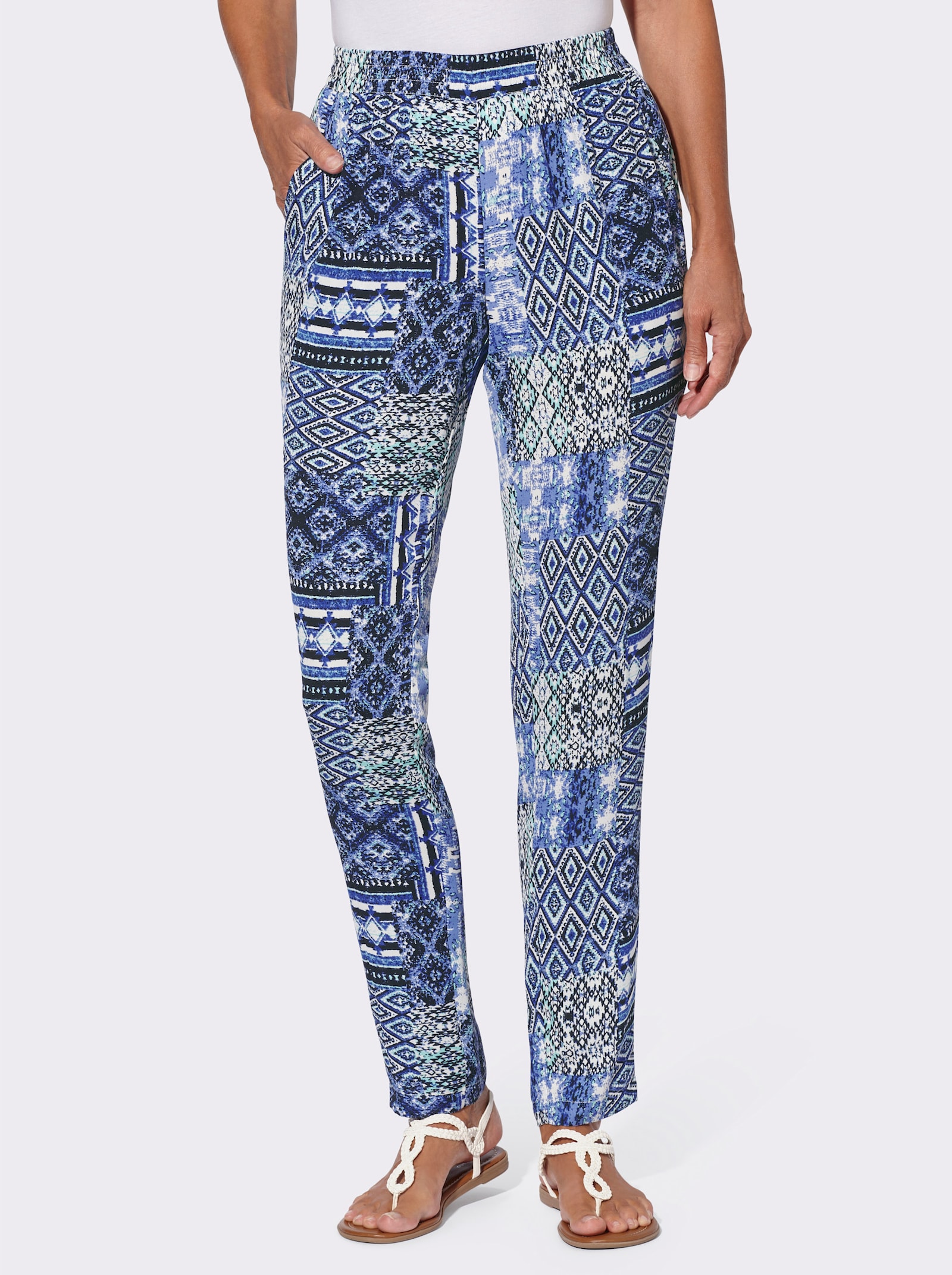 Broek met print in patchworkdessin - koningsblauw/ecru bedrukt