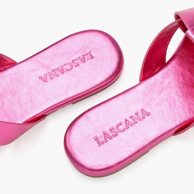 LASCANA slippers - pink